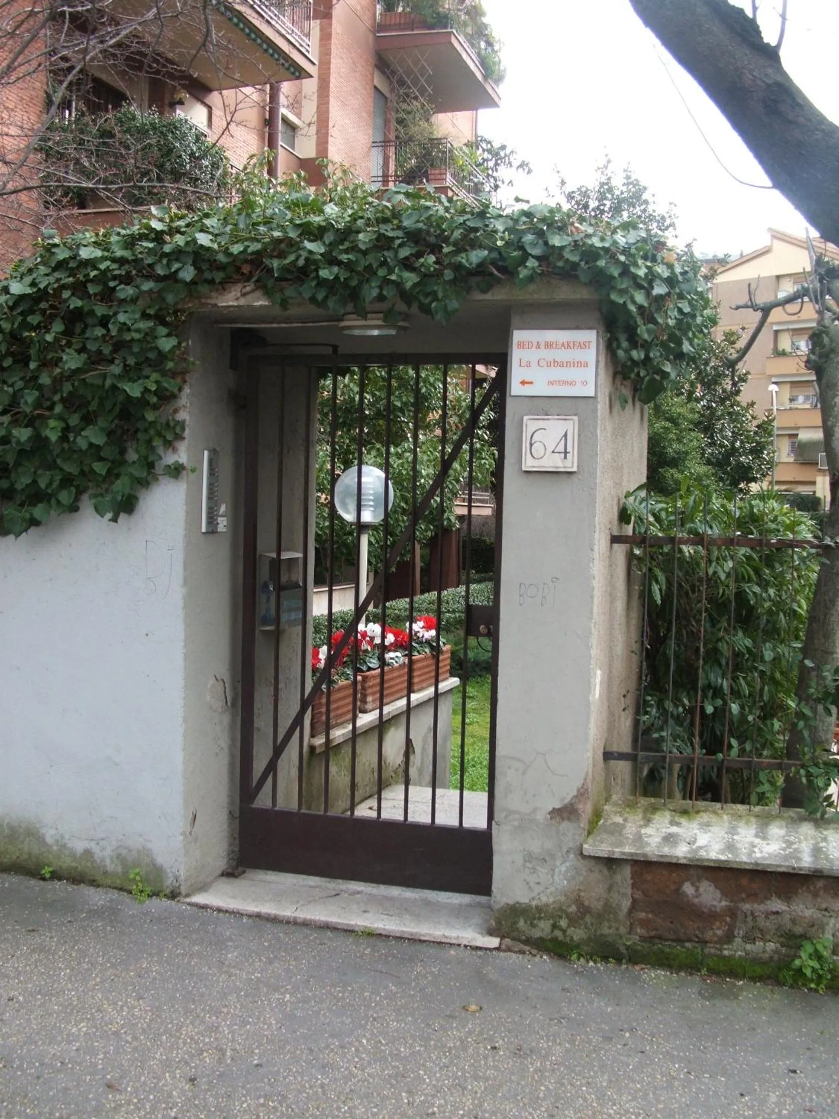 Facade/entrance in B&B La Cubanina