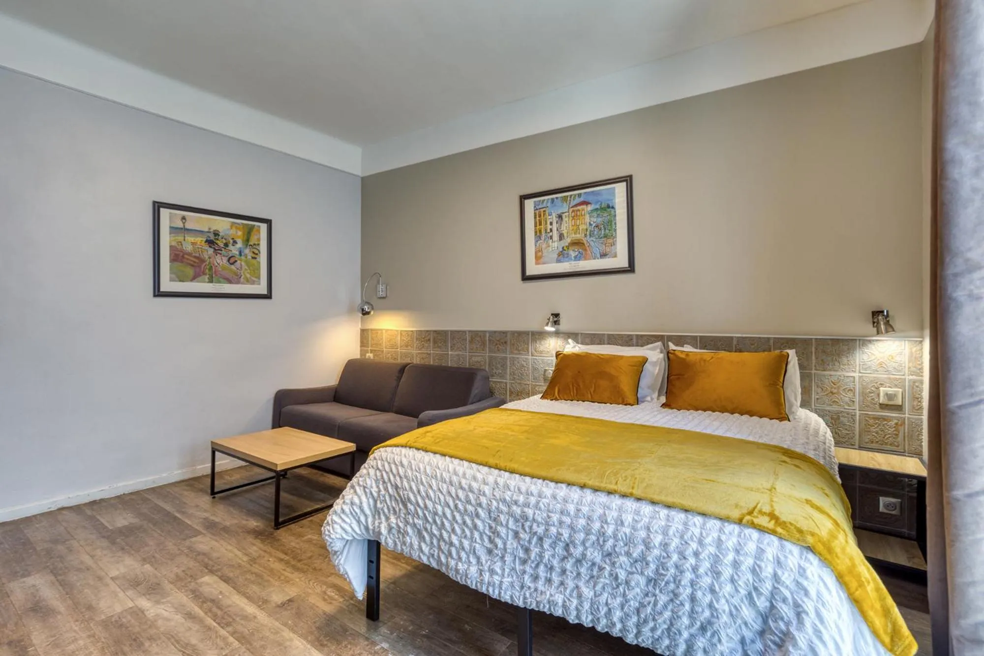 Bed in Hôtel Mistral Comédie Saint Roch