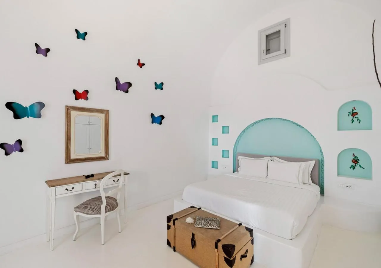 Bedroom, Bed in Orabel Suites Santorini (Adults Only)