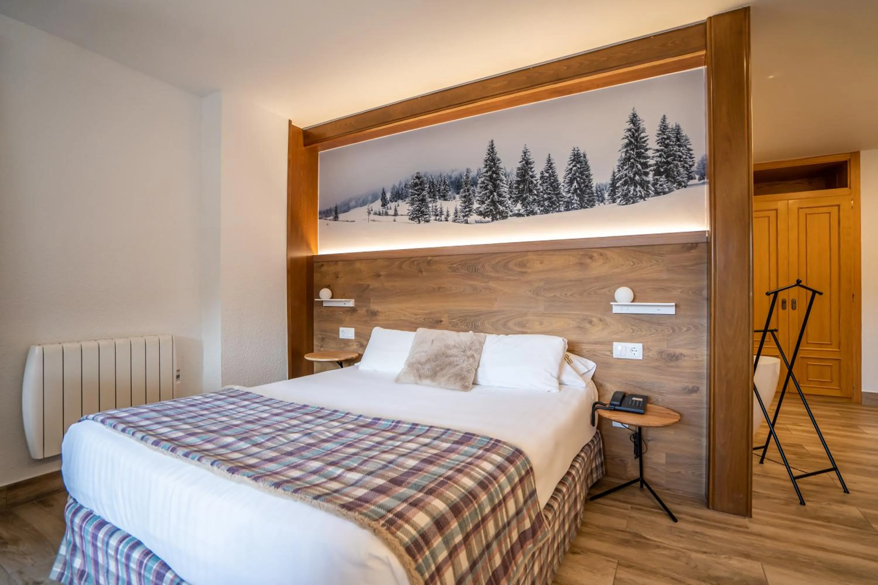 Bed in Abba Ordino Babot Hotel
