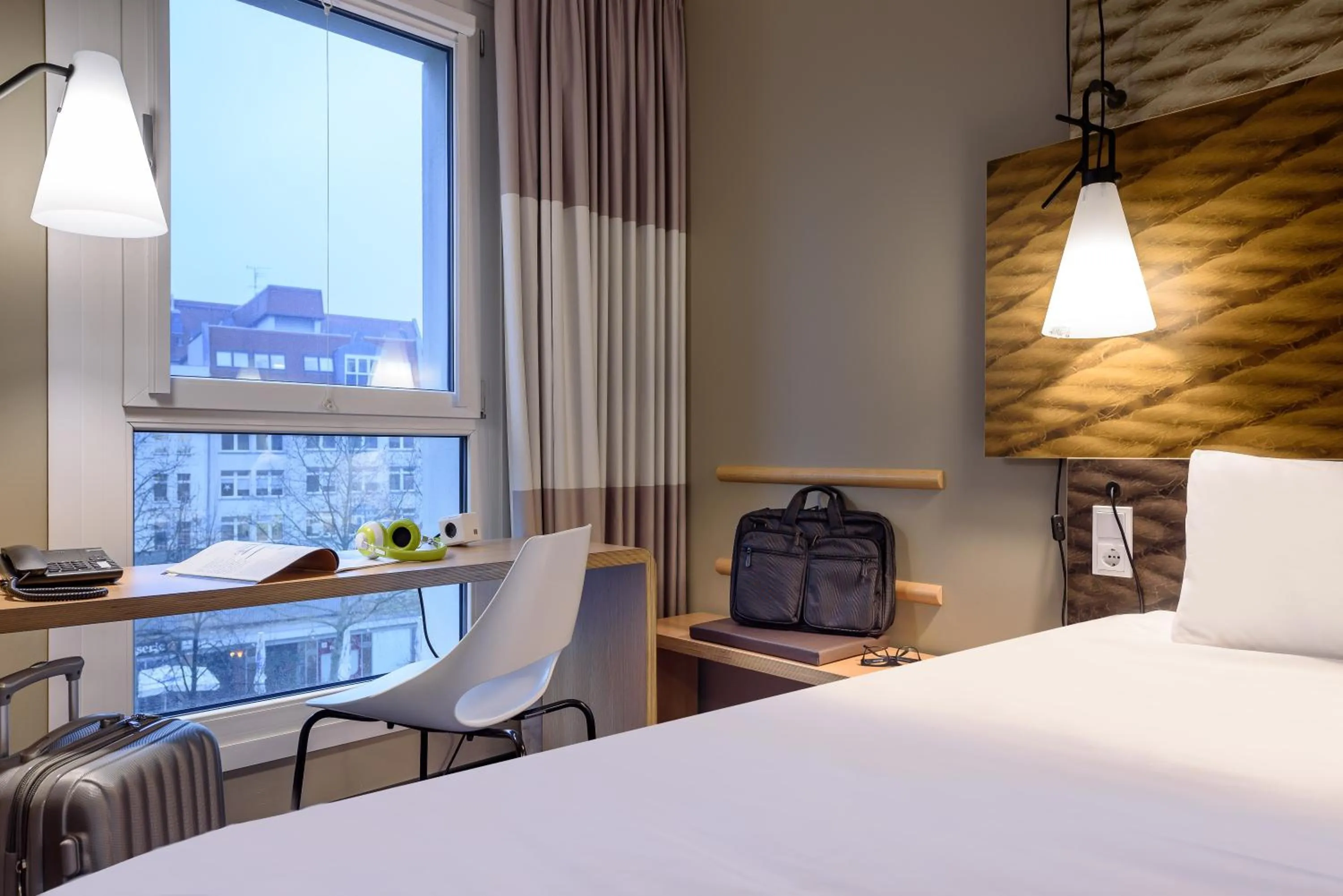 Photo of the whole room in Ibis Leipzig City