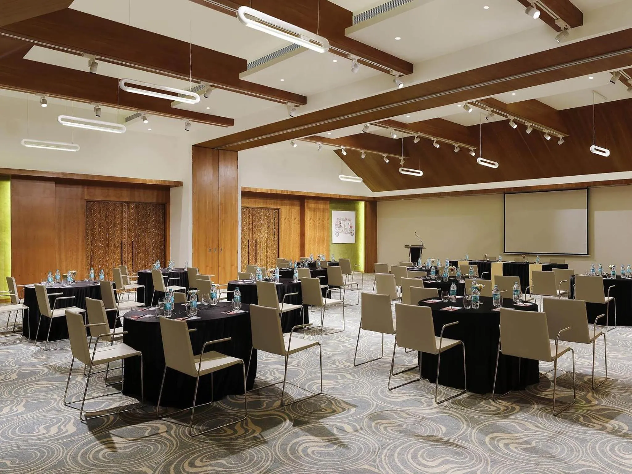 Meeting/conference room in ibis Styles Goa Calangute - An Accor Brand