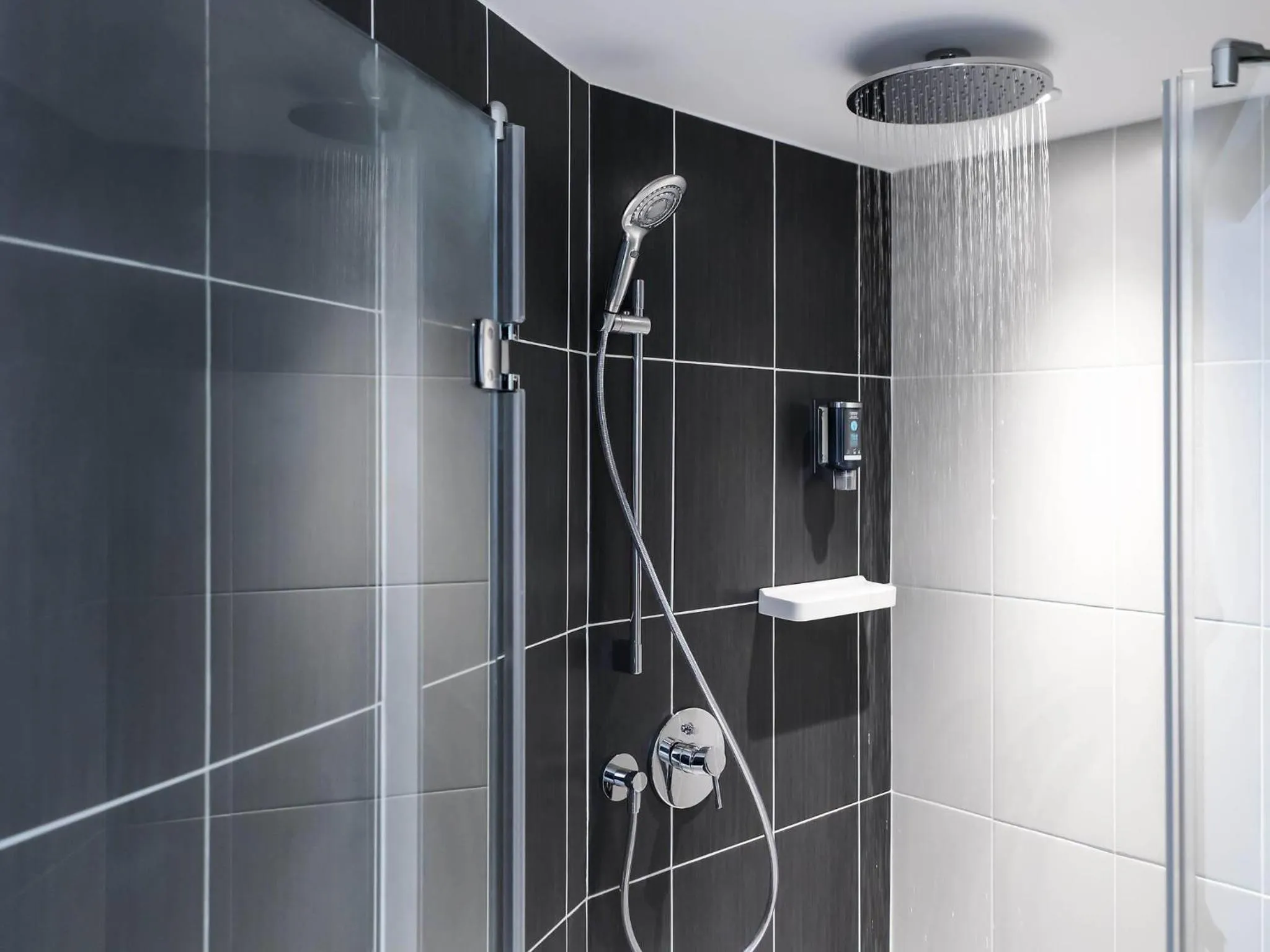 Bedroom in Novotel Suites Paris Expo Porte de Versailles