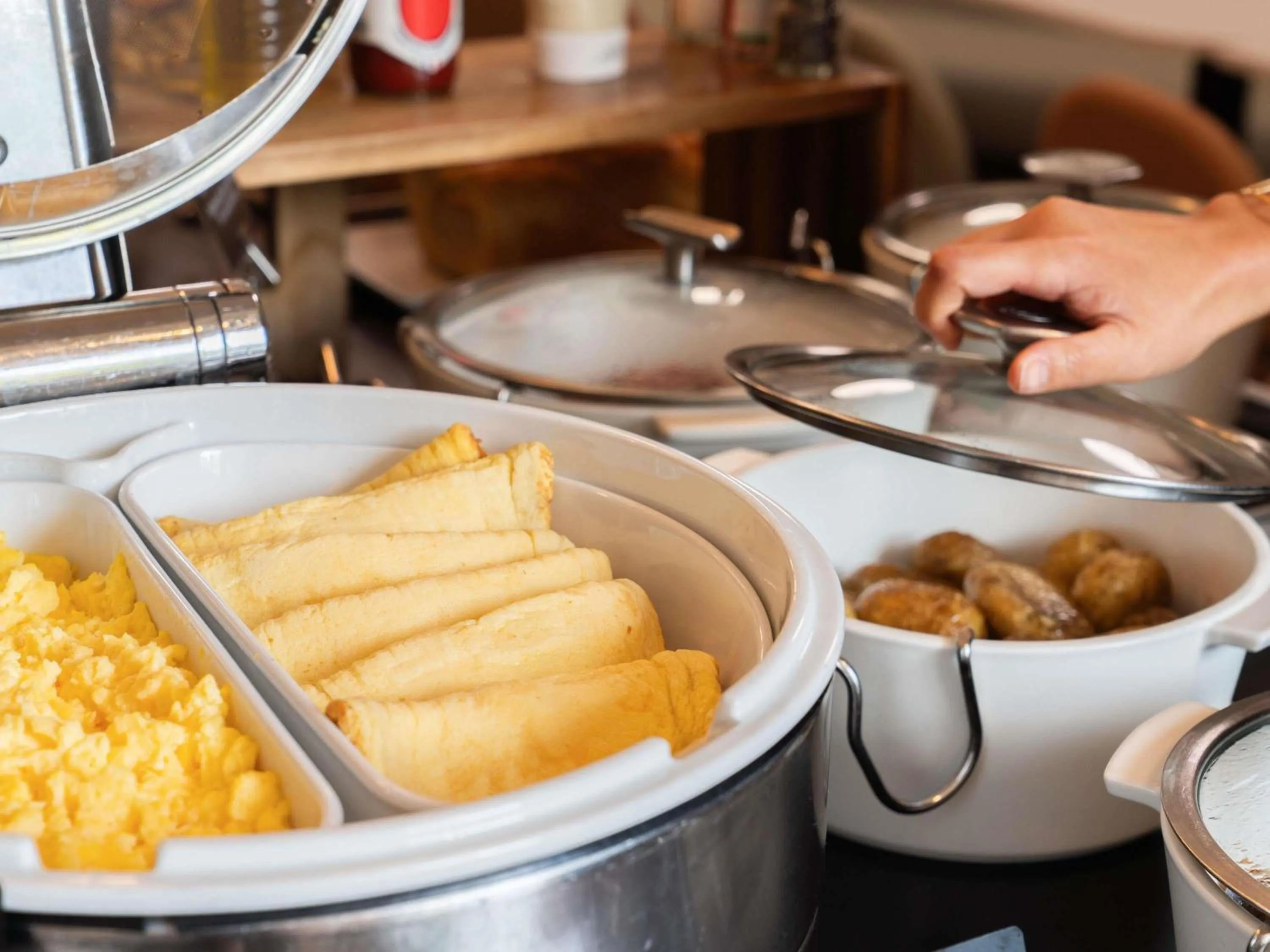 Breakfast in Novotel Suites Paris Expo Porte de Versailles