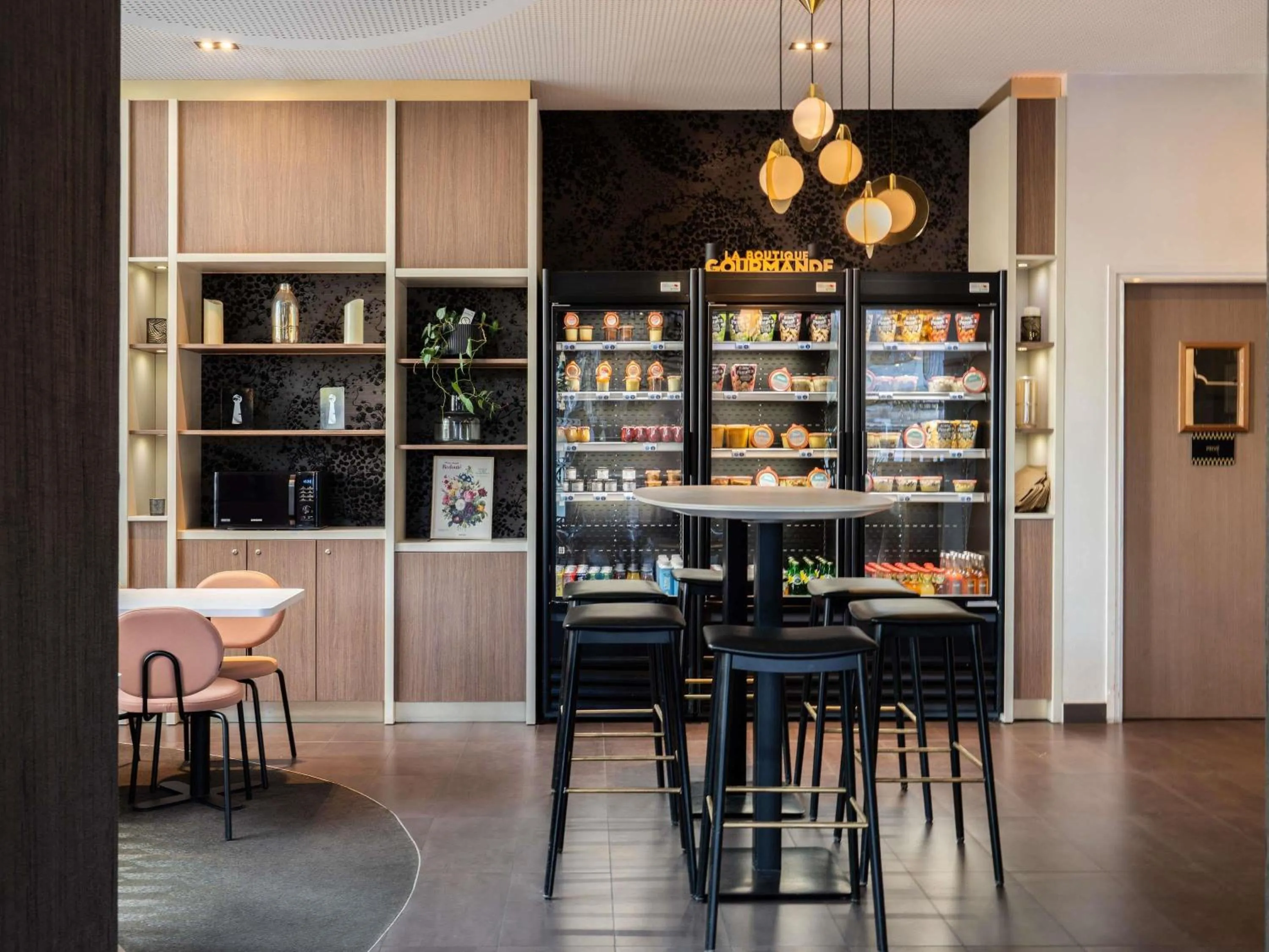 Property building in Novotel Suites Paris Expo Porte de Versailles