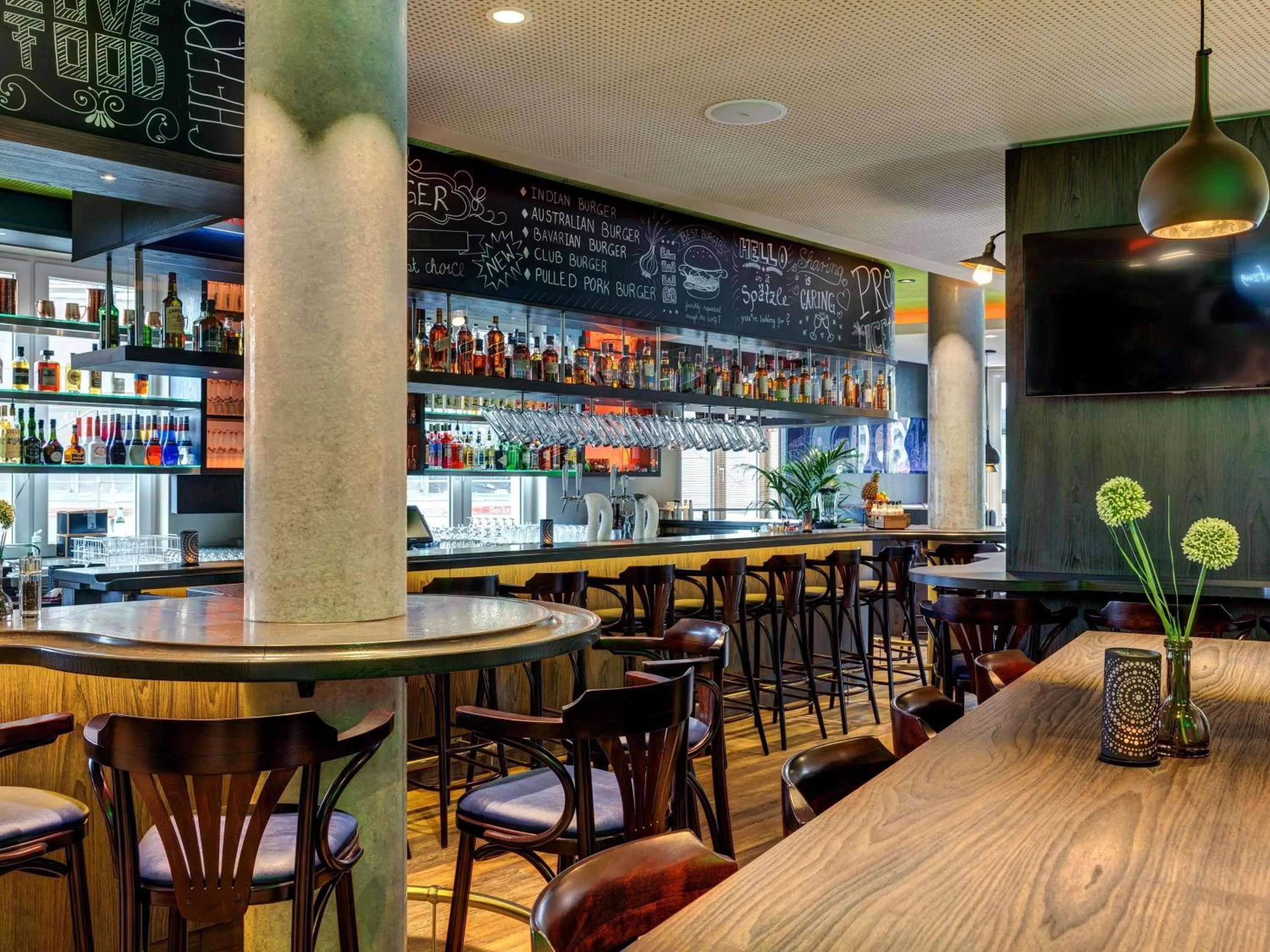 Lounge or bar in ibis Styles Tuebingen