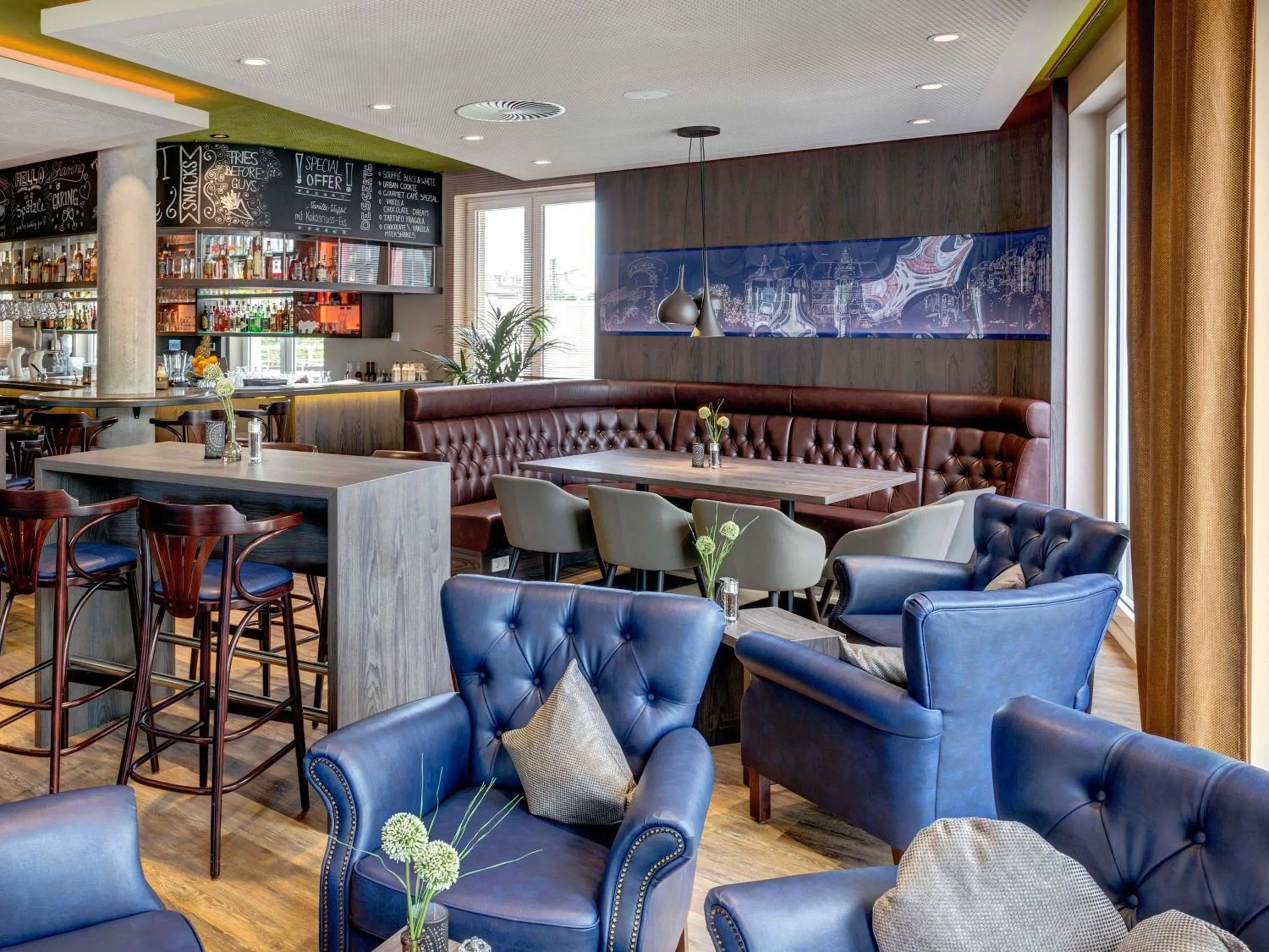 Lounge or bar in ibis Styles Tuebingen