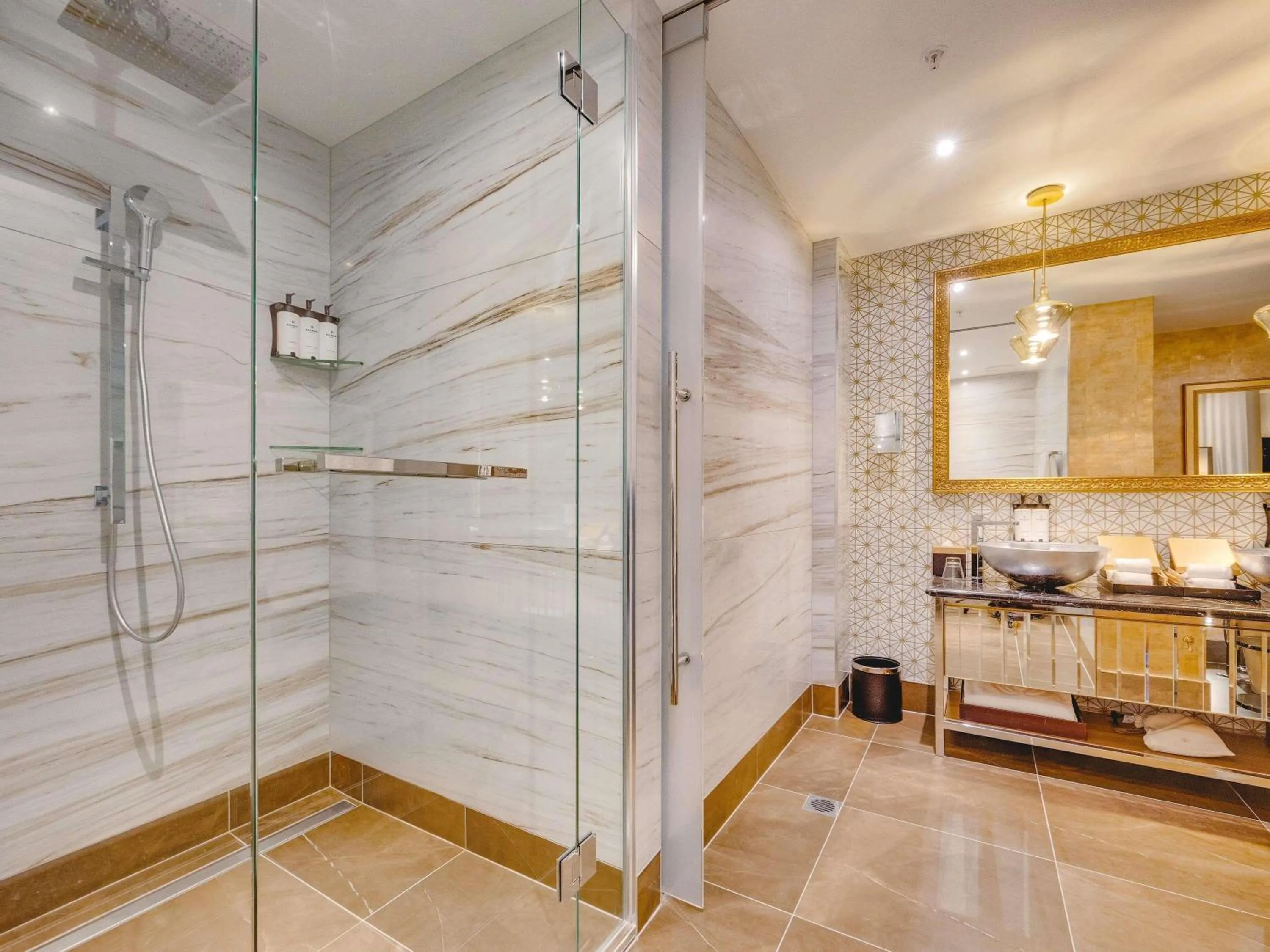 Bedroom in Sofitel Wellington