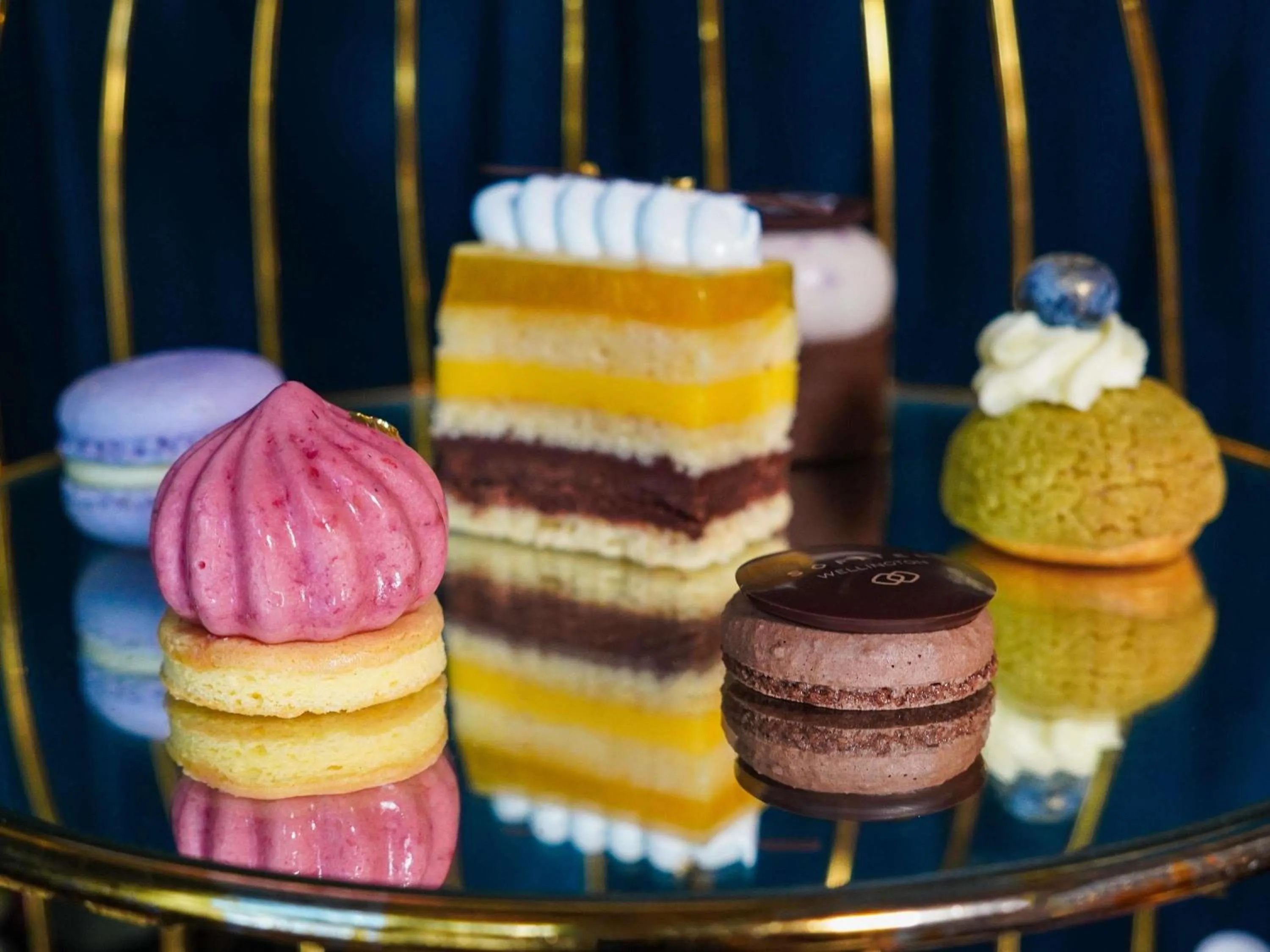 Restaurant/places to eat in Sofitel Wellington