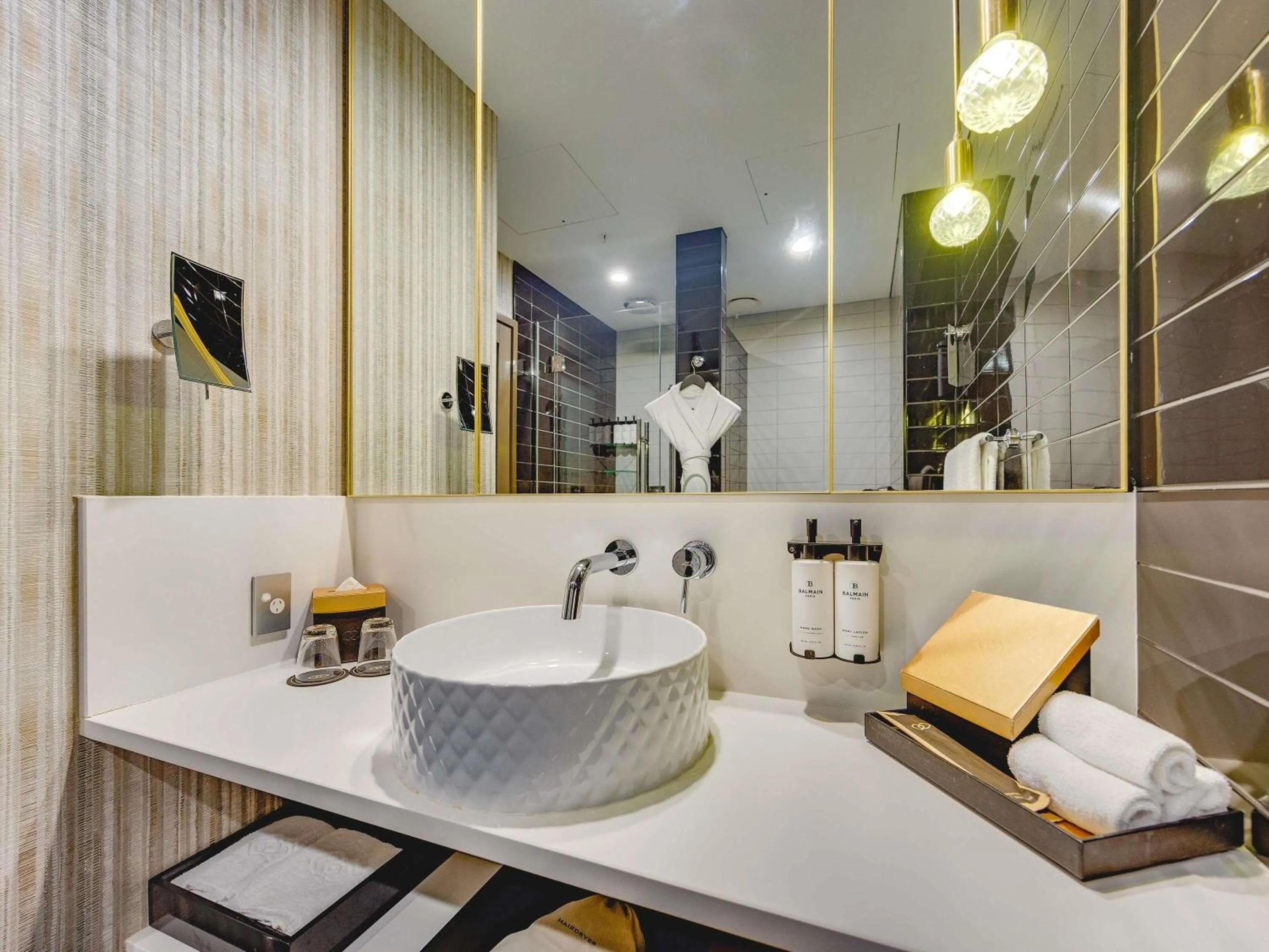 Bedroom in Sofitel Wellington