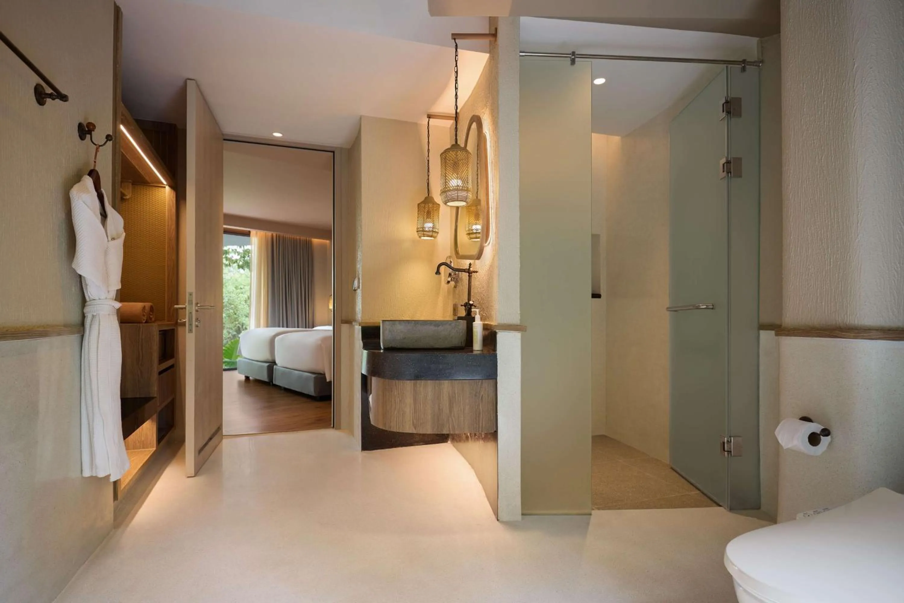 Bathroom, Bed in dusitD2 Khao Yai