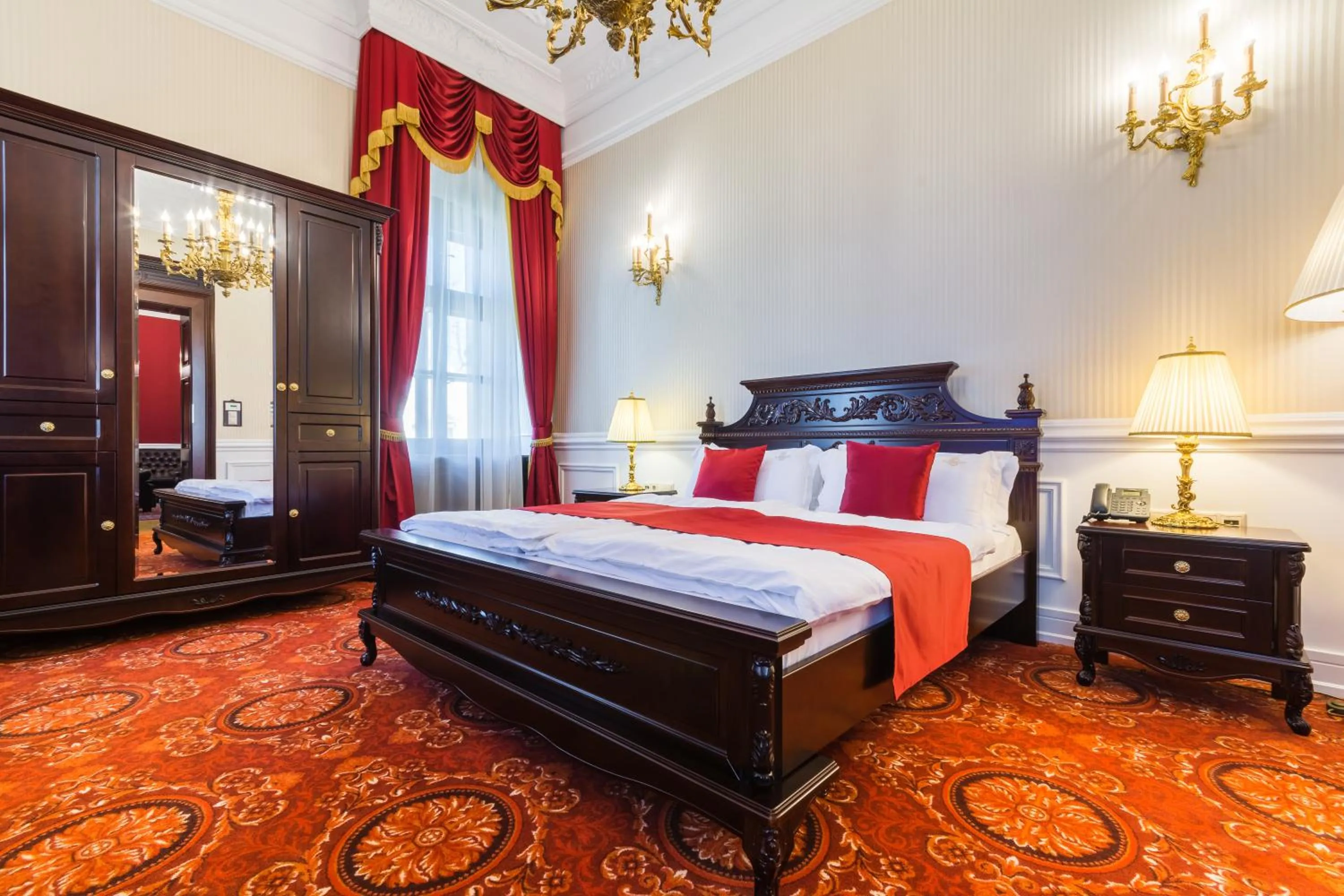 Bed in Forgách Kastély