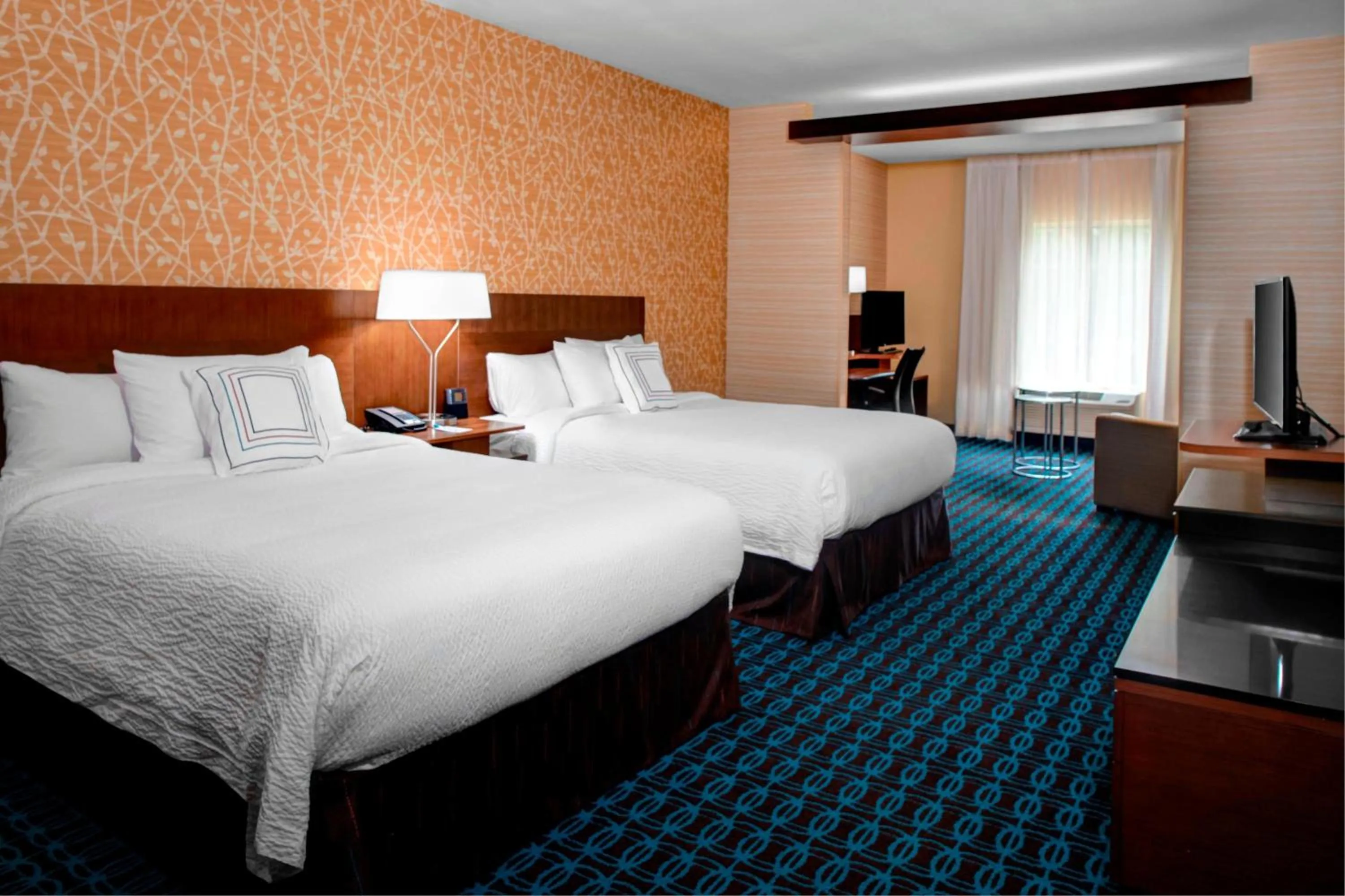 Photo of the whole room, Bed in Fairfield Inn & Suites by Marriott Douglas