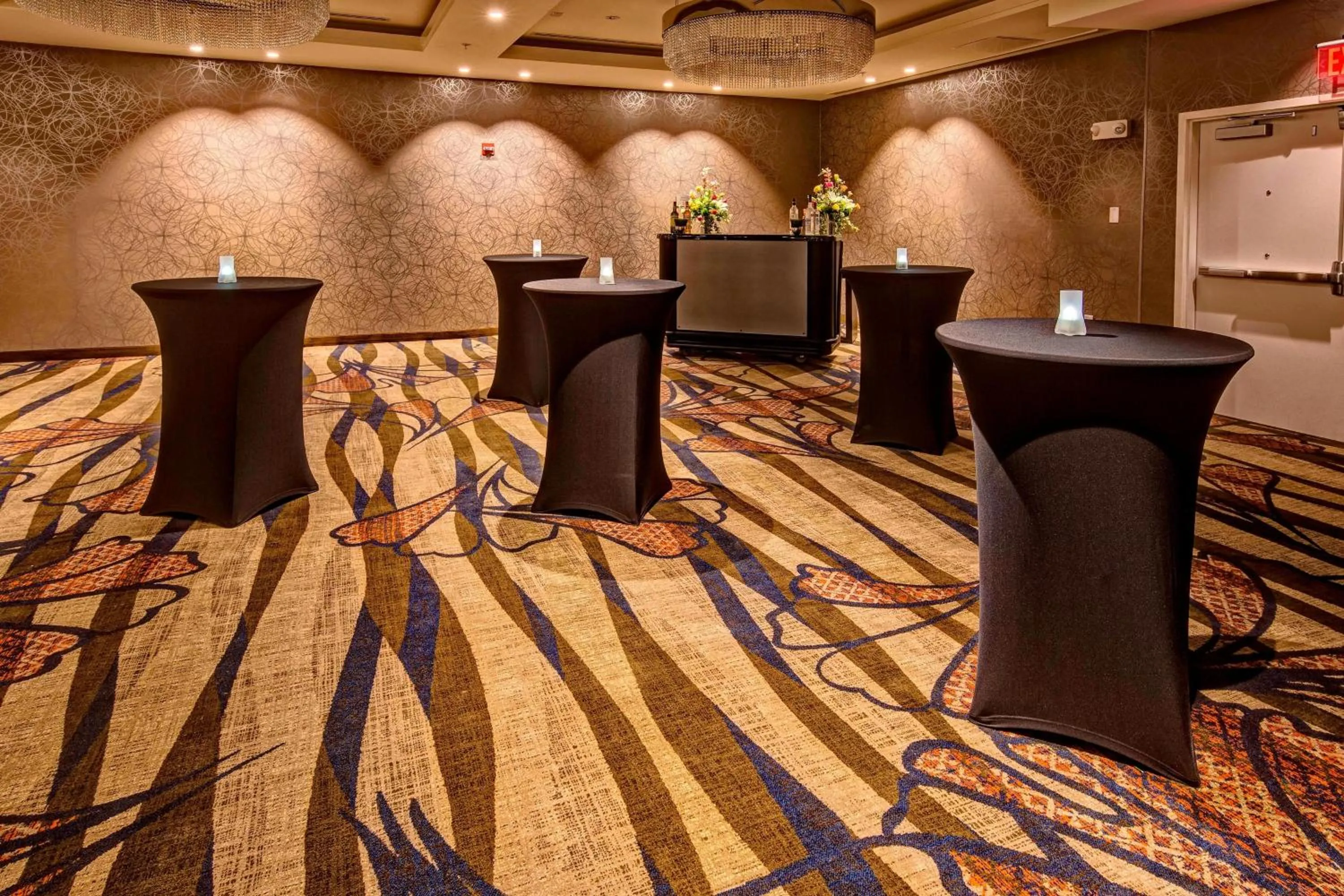 Lobby or reception in Courtyard by Marriott Oxford