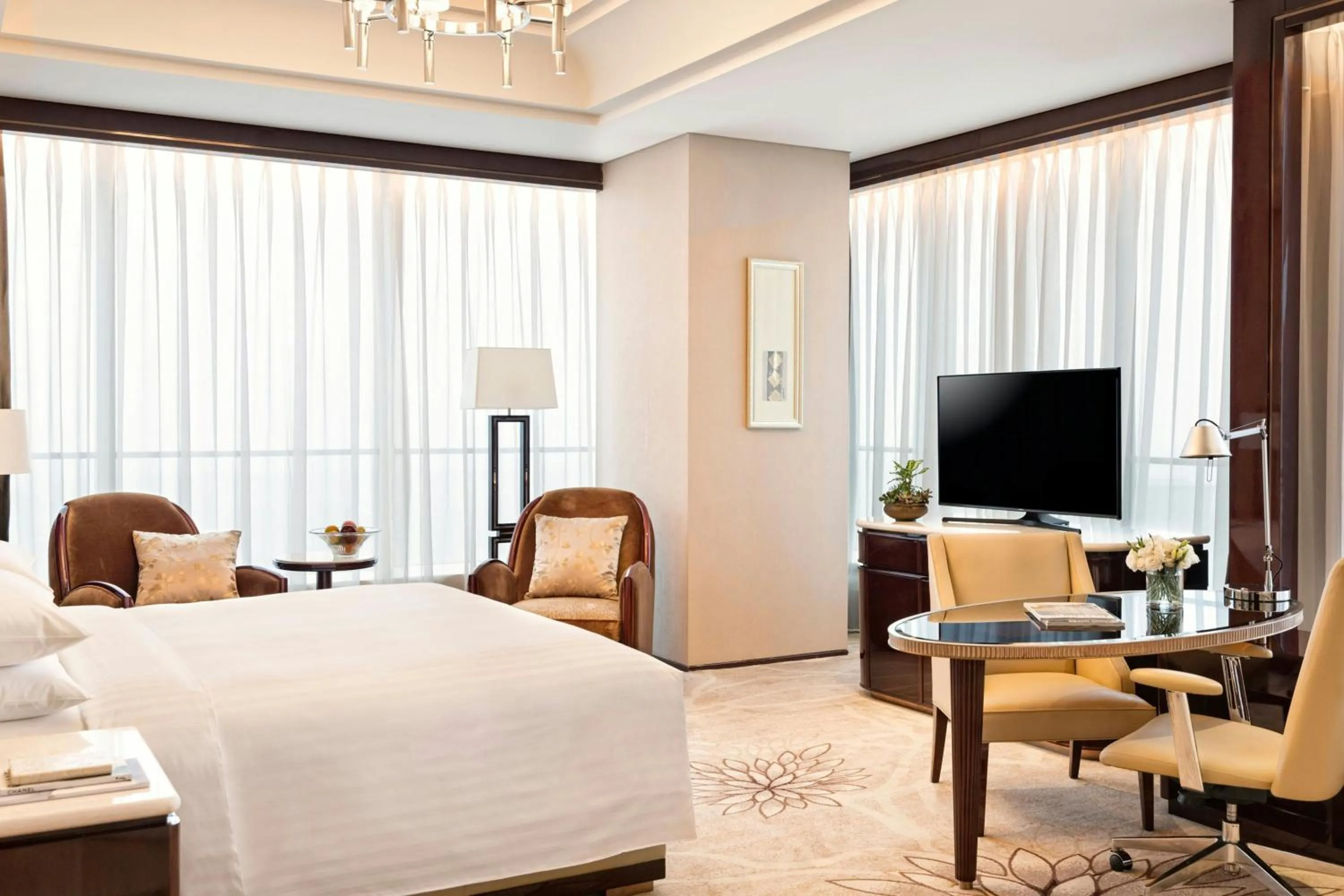 Bedroom, Bed in Yiwu Marriott Hotel