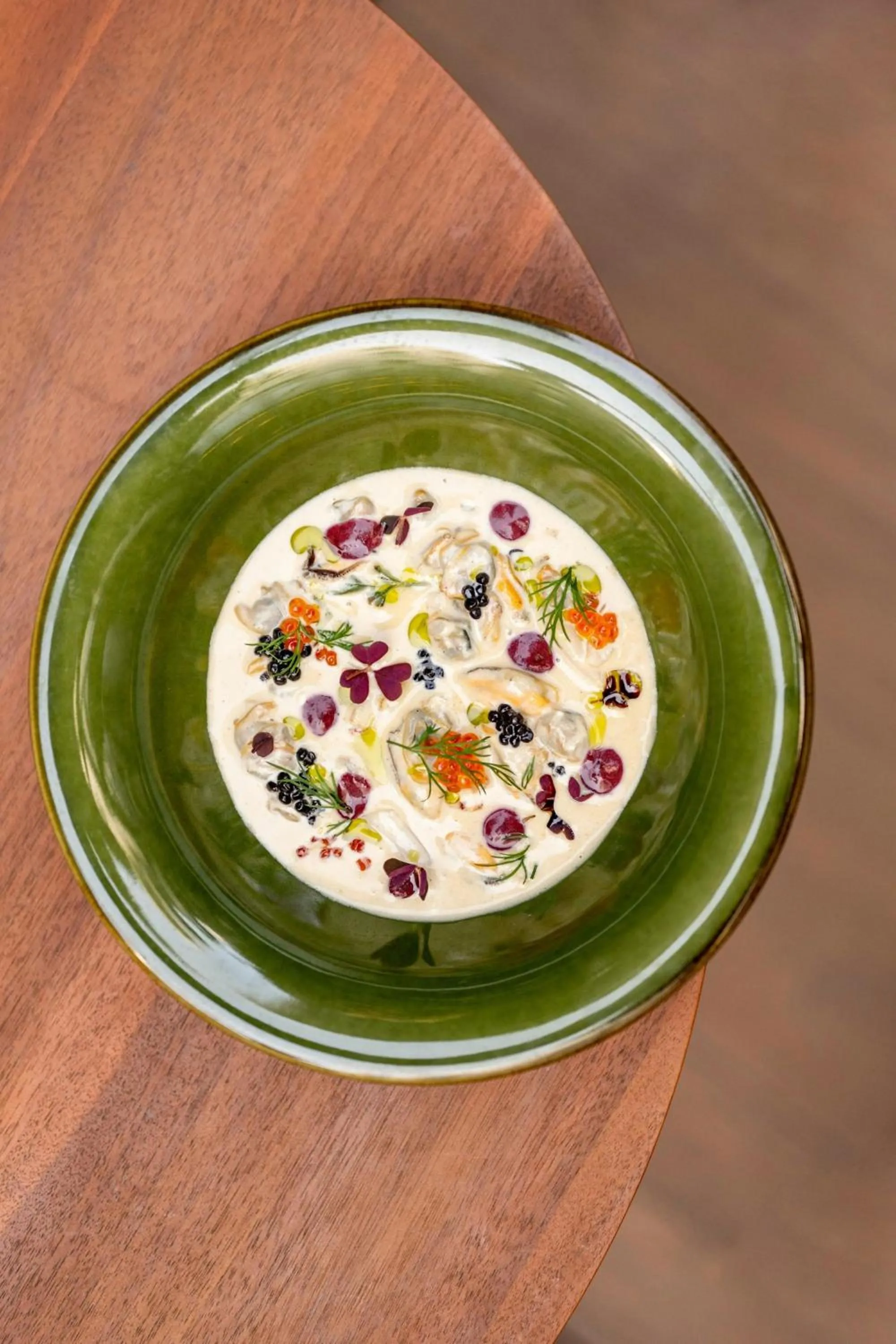 Restaurant/places to eat in Renaissance Paris Republique Hotel & Spa