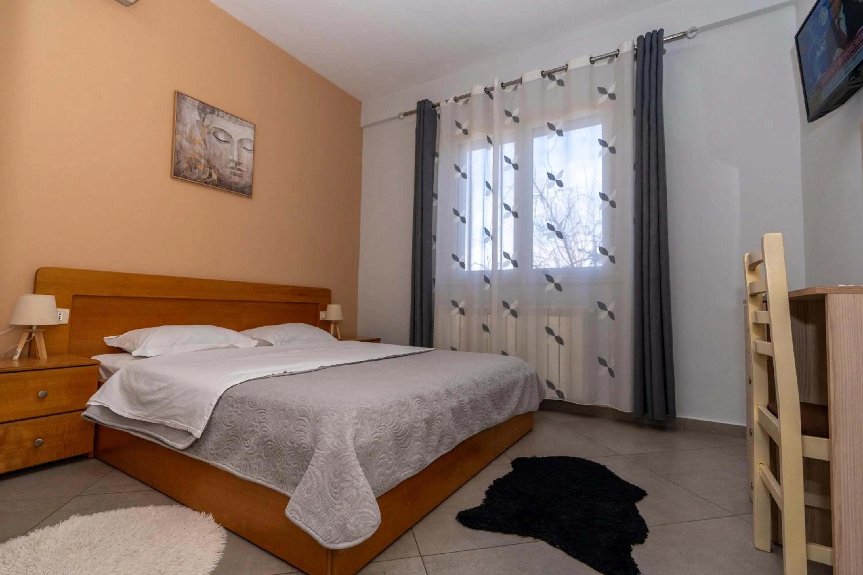 Bed in Hotel Shkodra L