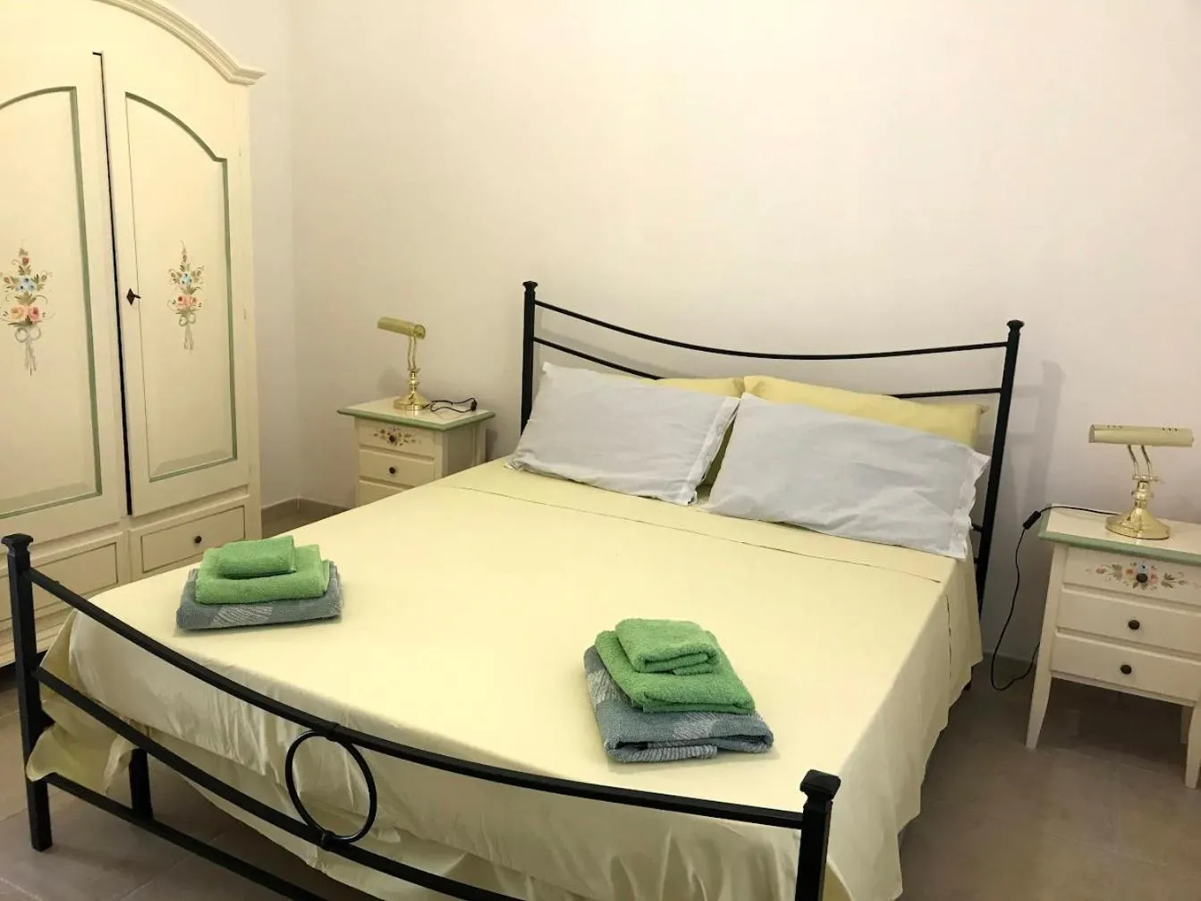 Bed in Masseria Scianne