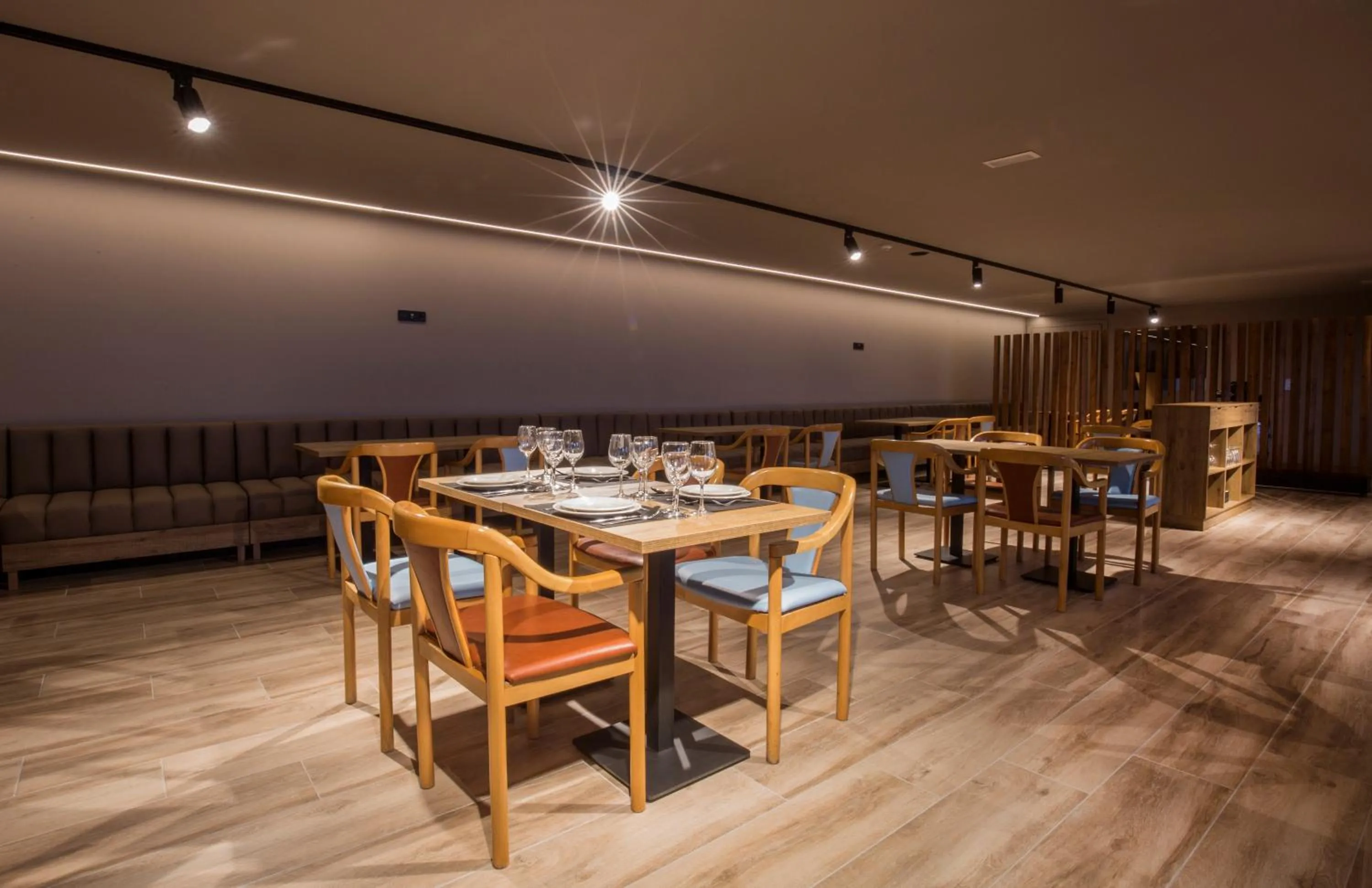 Restaurant/places to eat in Pic Maià Mountain Hotel