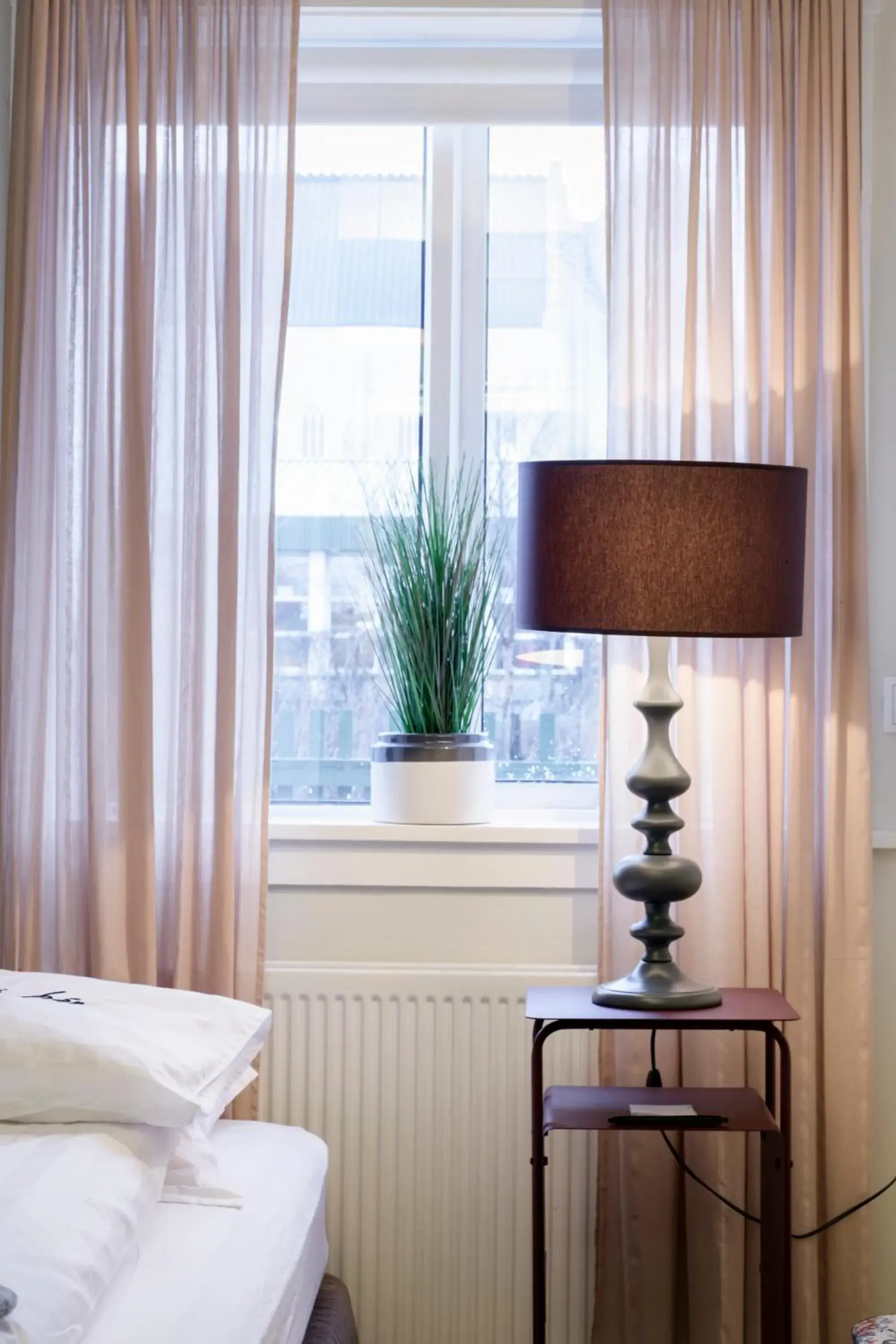 Deluxe Single Room with Shared Bathroom in Freyja Guesthouse & Suites Deluxe Single Room with Shared Bathroom in Freyja Guesthouse & Suites