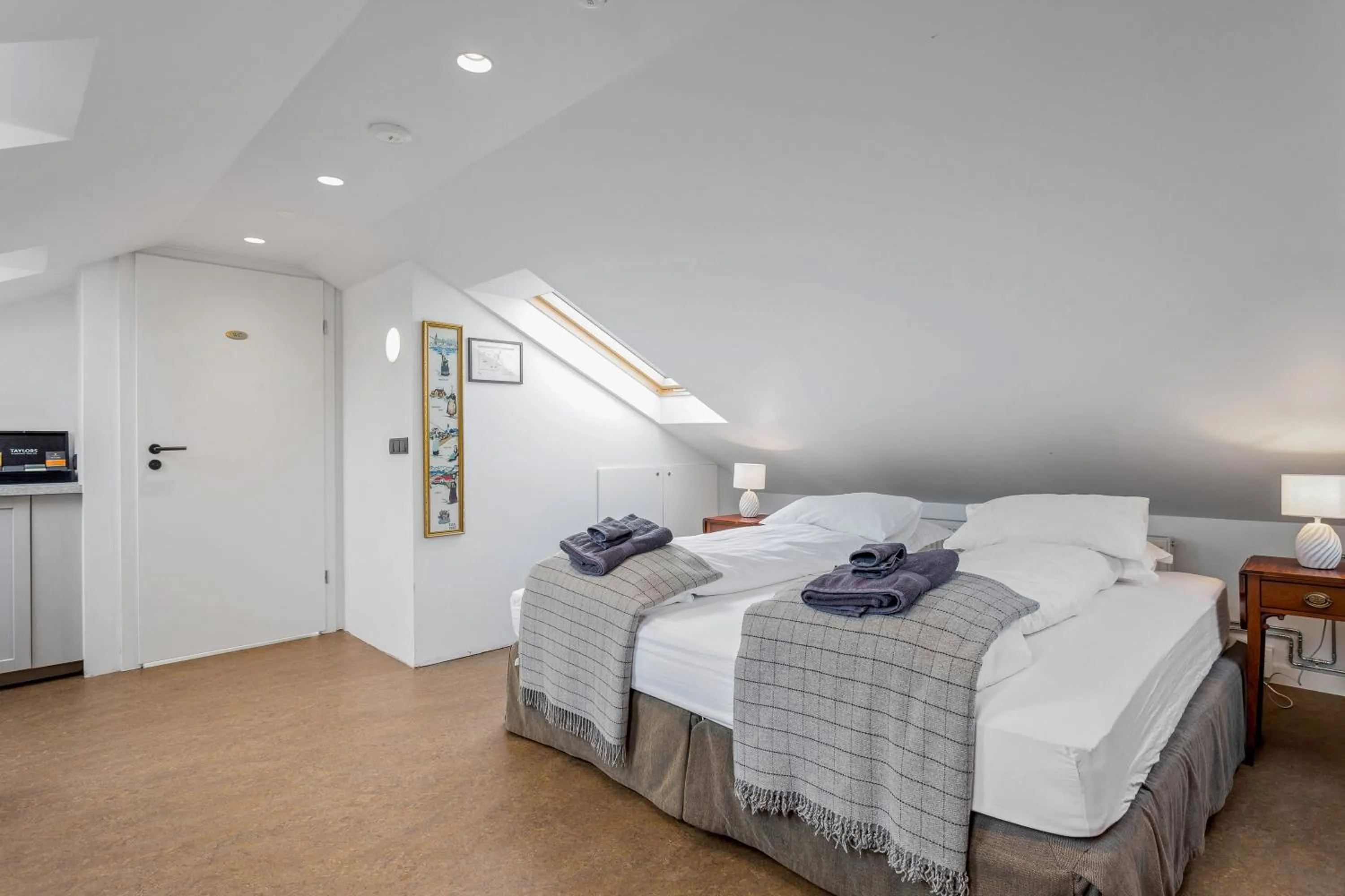 Bed in Freyja Guesthouse & Suites