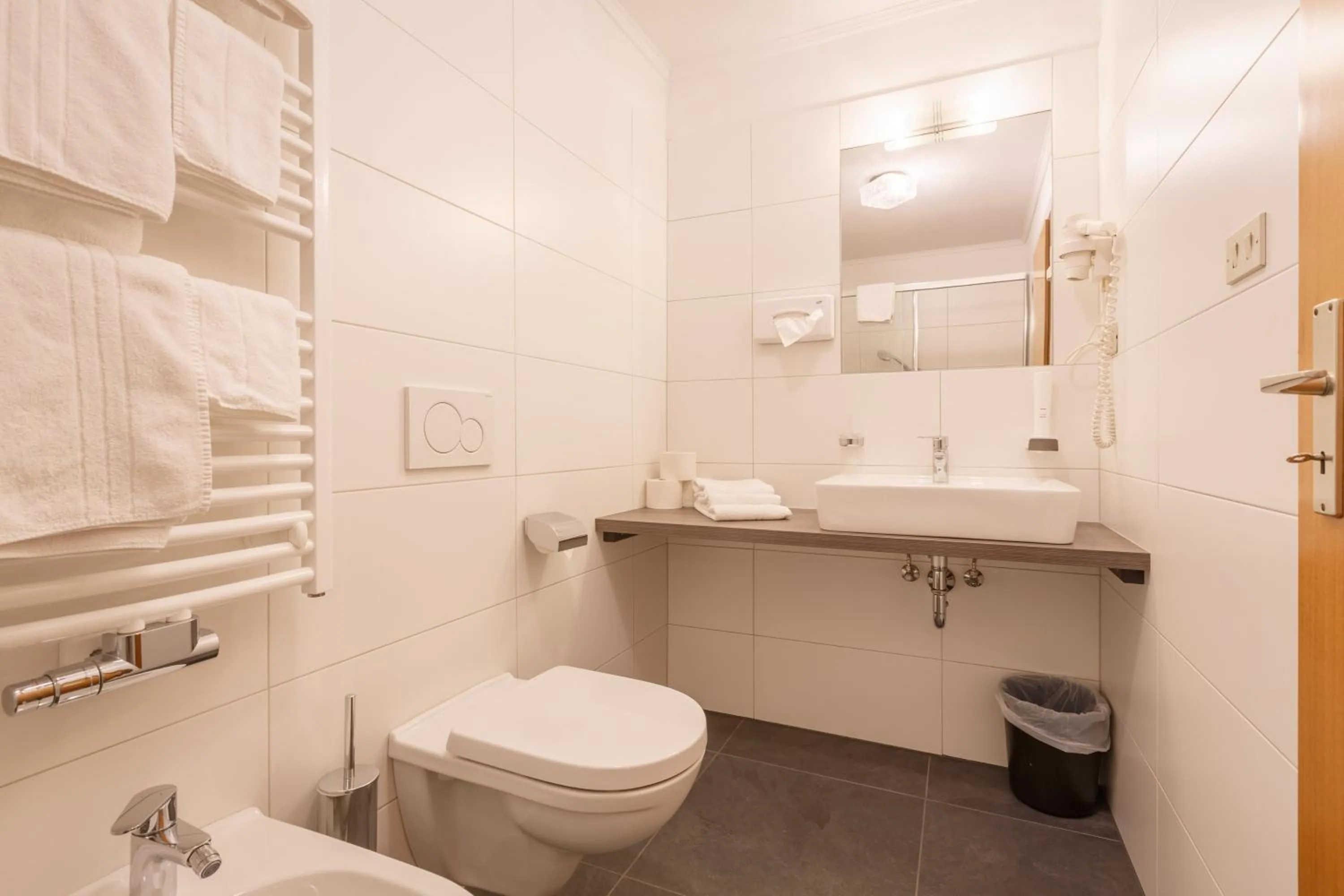 Toilet in Residence Silvia