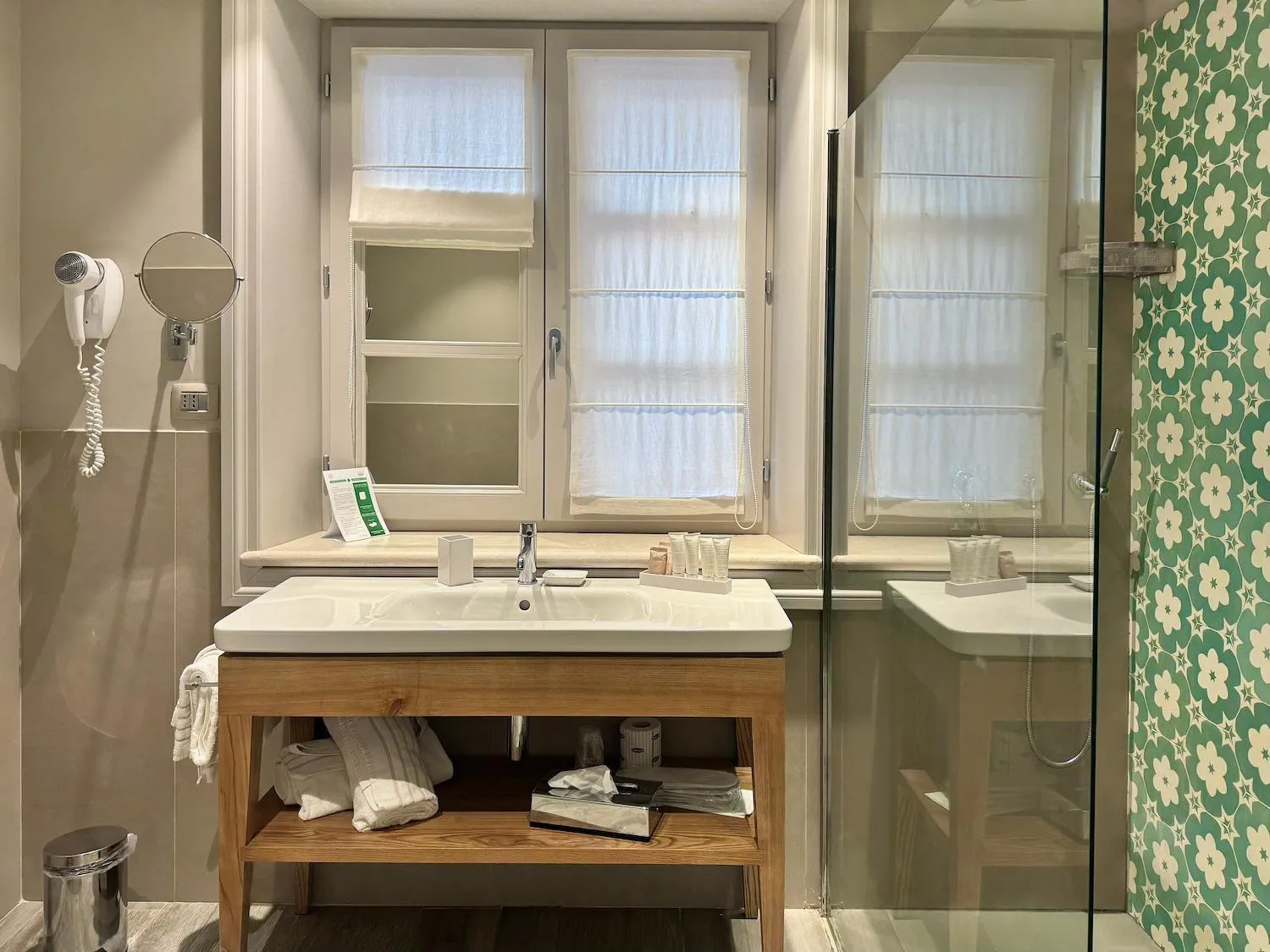 Bathroom in Hotel San Michele