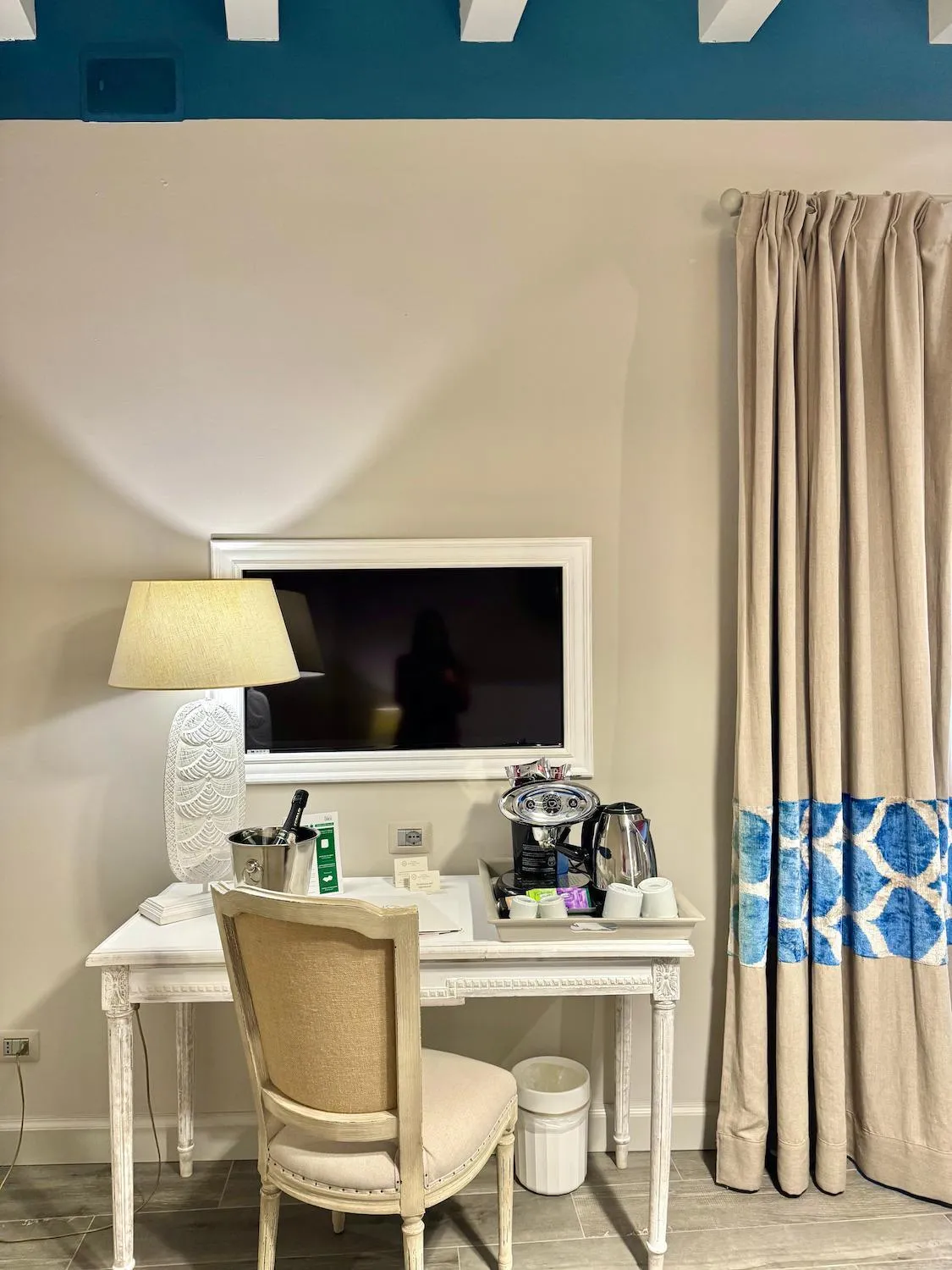 Decorative detail in Hotel San Michele