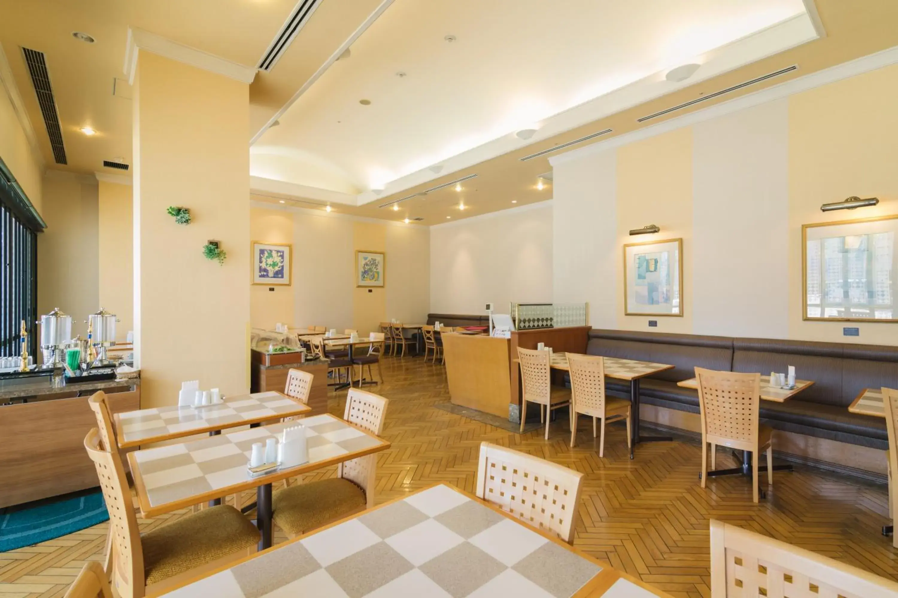 Restaurant/places to eat in JR Hotel Clement Uwajima Restaurant/places to eat in JR Hotel Clement Uwajima