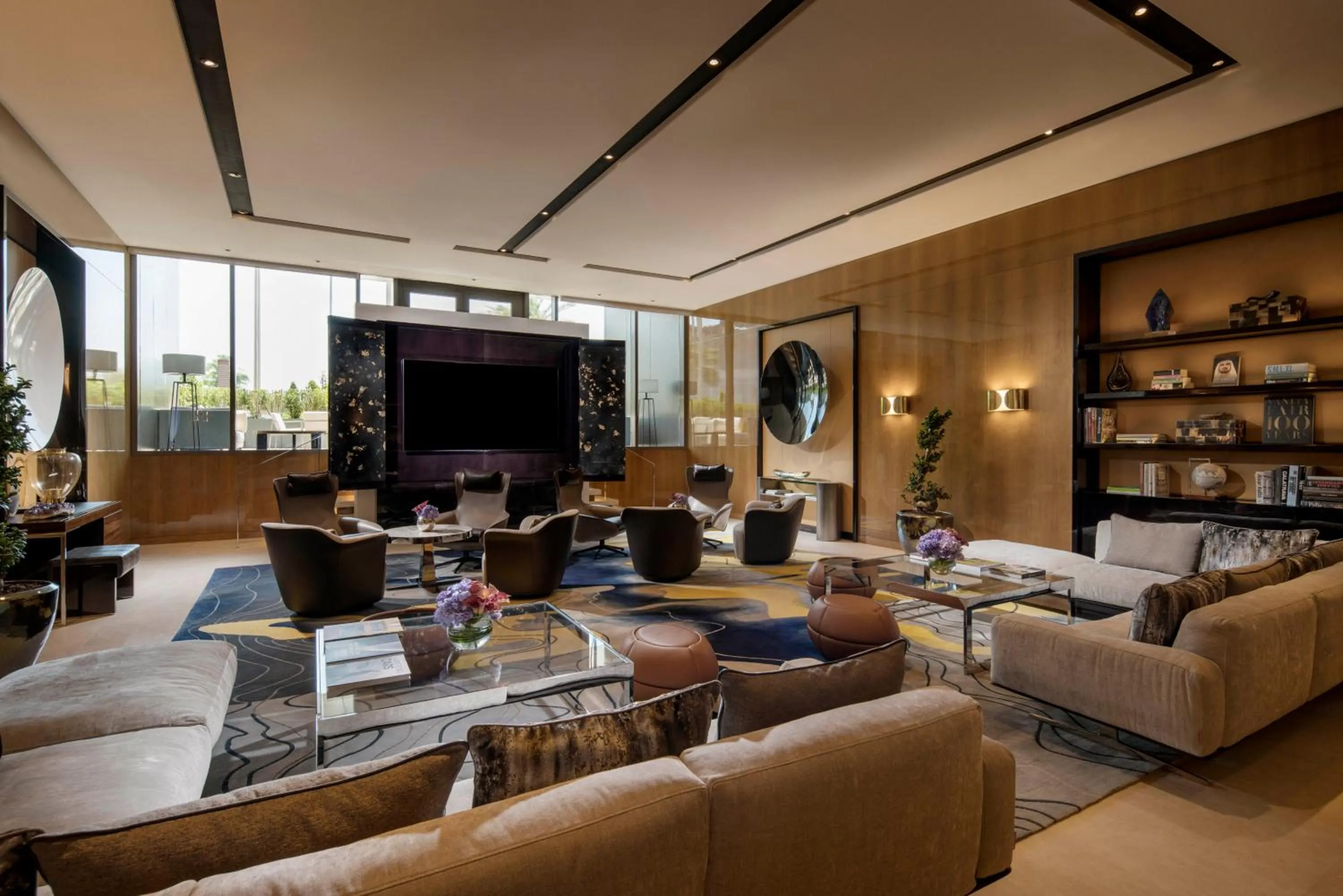 Lounge or bar in Four Seasons Hotel Dubai International Financial Centre