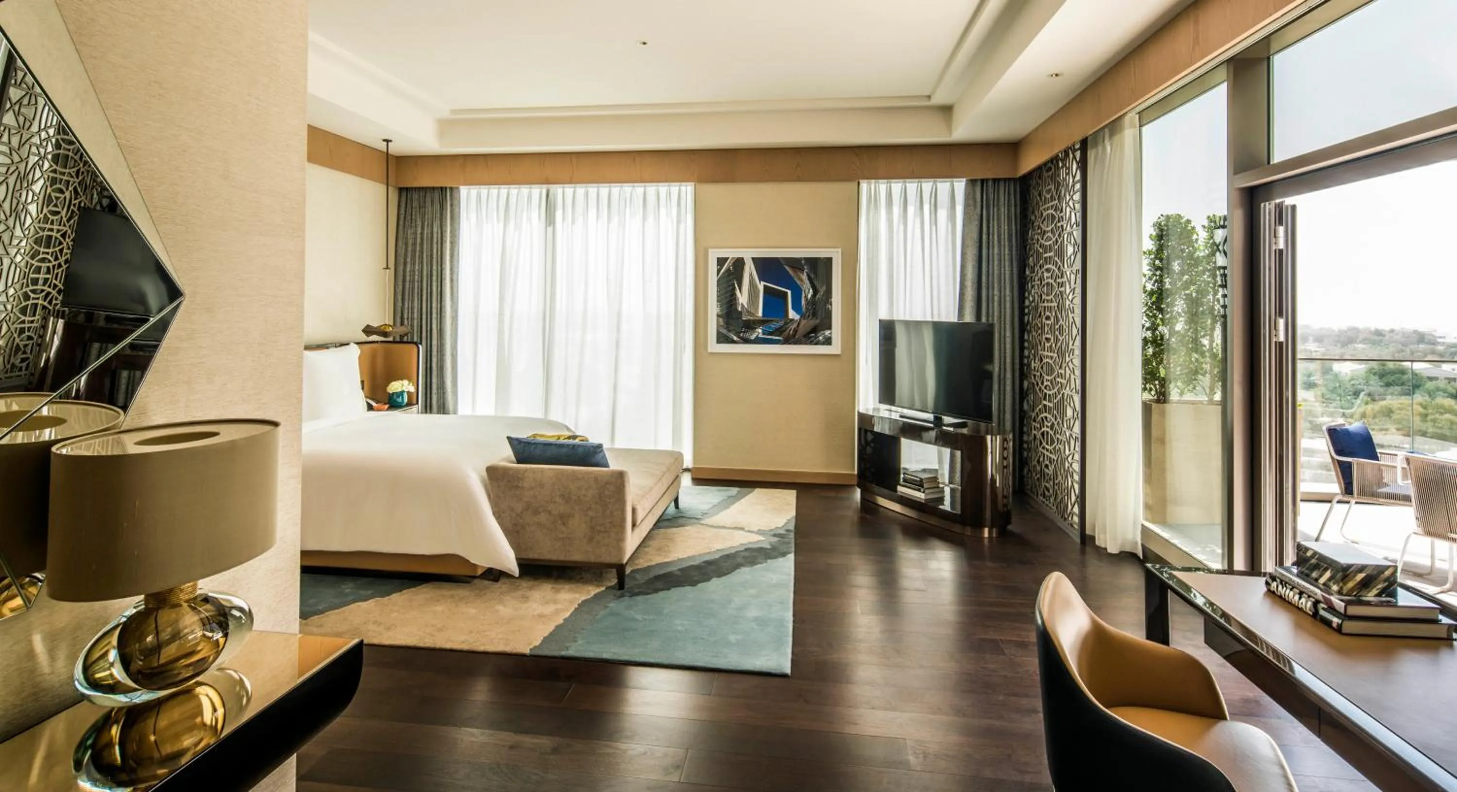 Bed in Four Seasons Hotel Dubai International Financial Centre