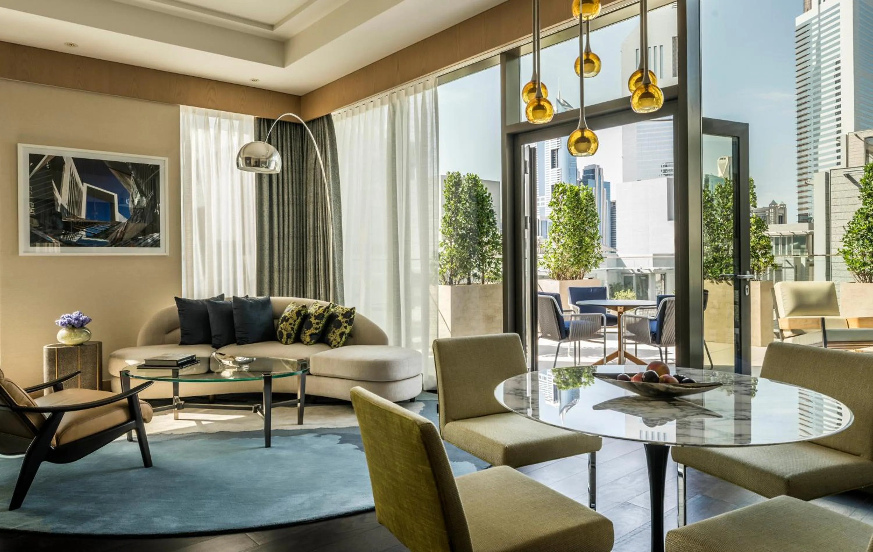Living room in Four Seasons Hotel Dubai International Financial Centre