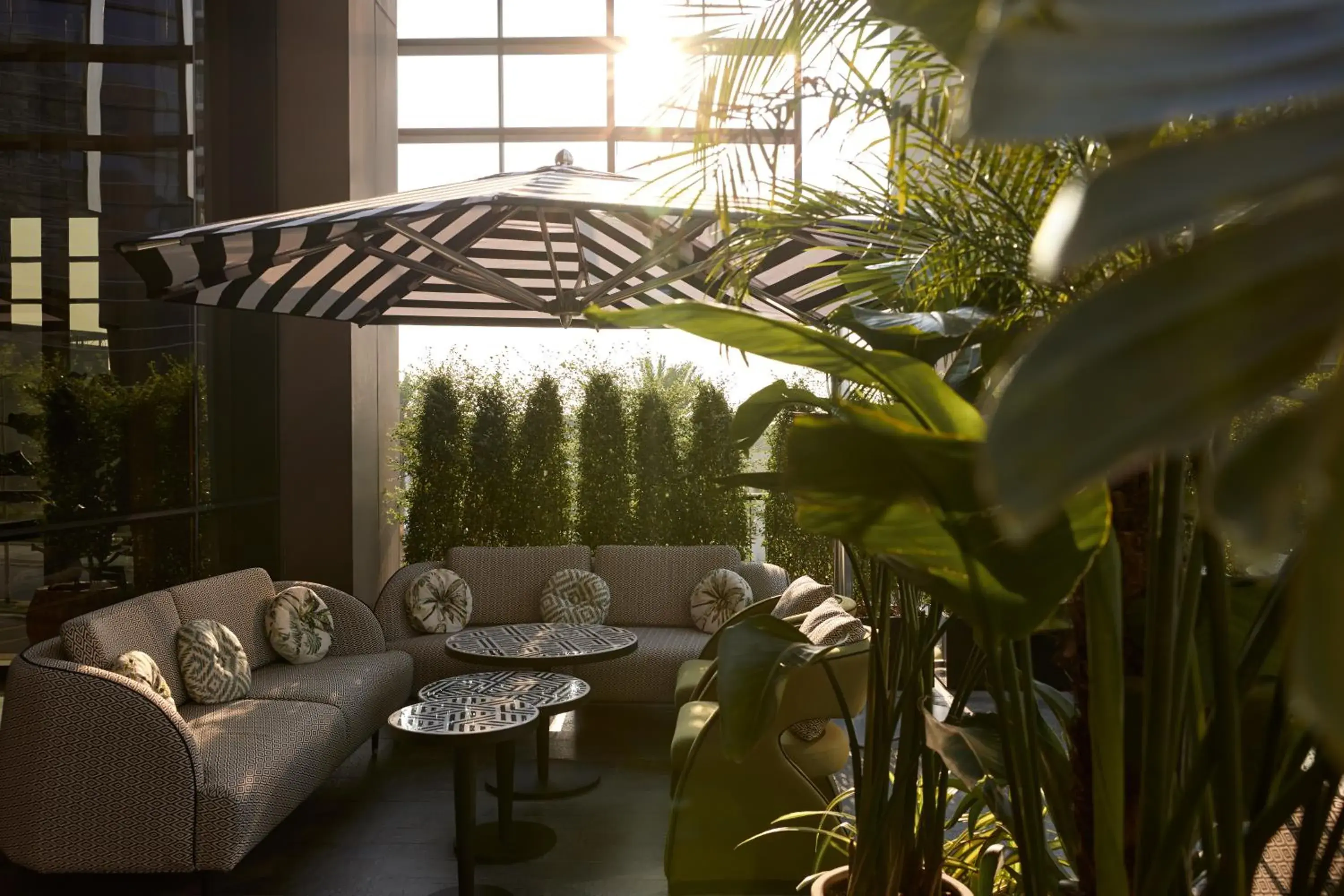 Lounge or bar in Four Seasons Hotel Dubai International Financial Centre Lounge or bar in Four Seasons Hotel Dubai International Financial Centre