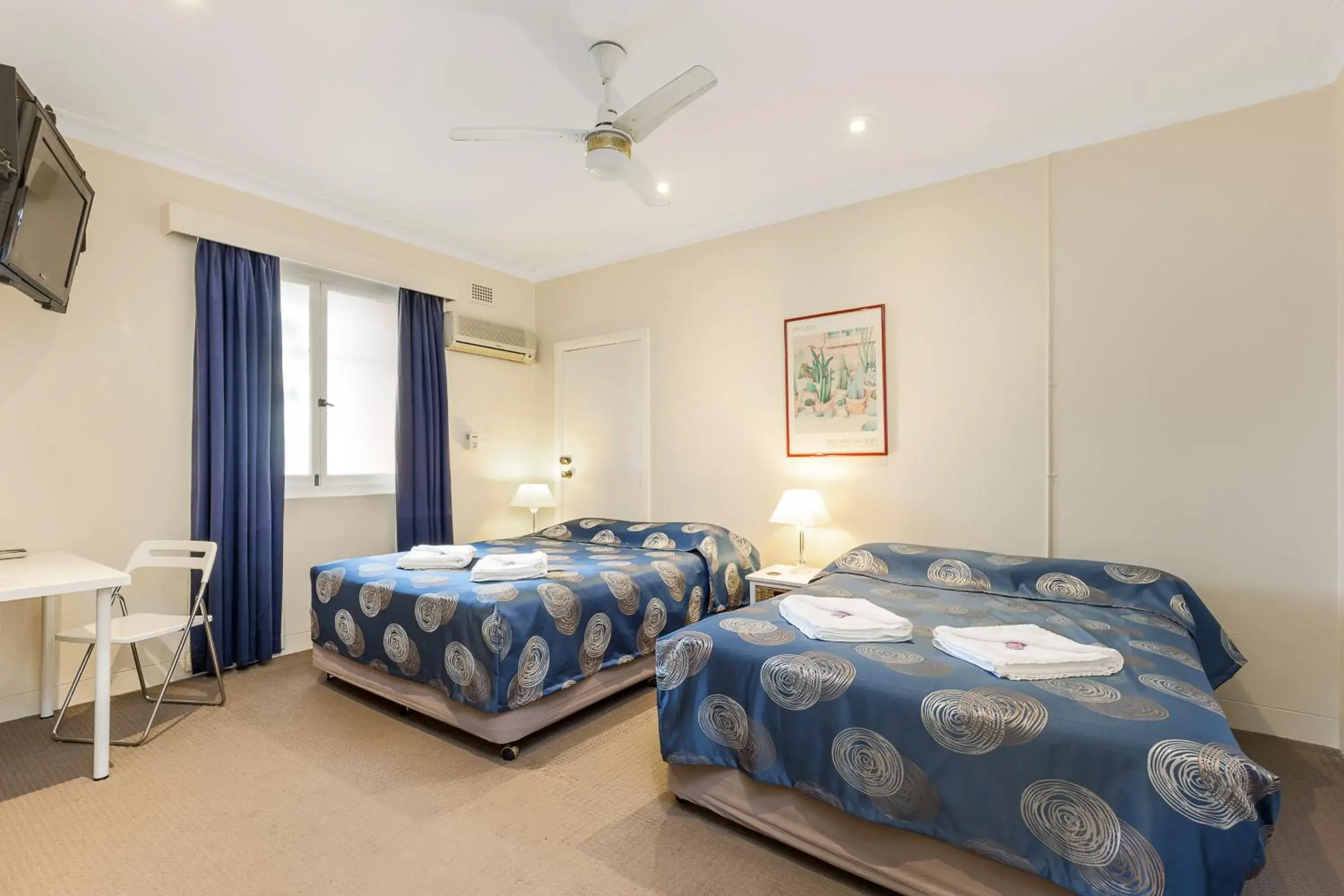 Superior Double or Twin Room in Blue Gum Hotel Superior Double or Twin Room in Blue Gum Hotel
