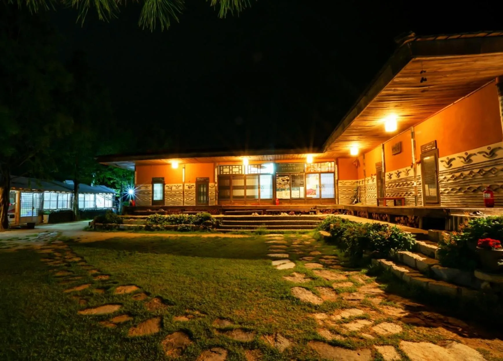6-Bed Male Dormitory Room in Guesthouse Nabiya
