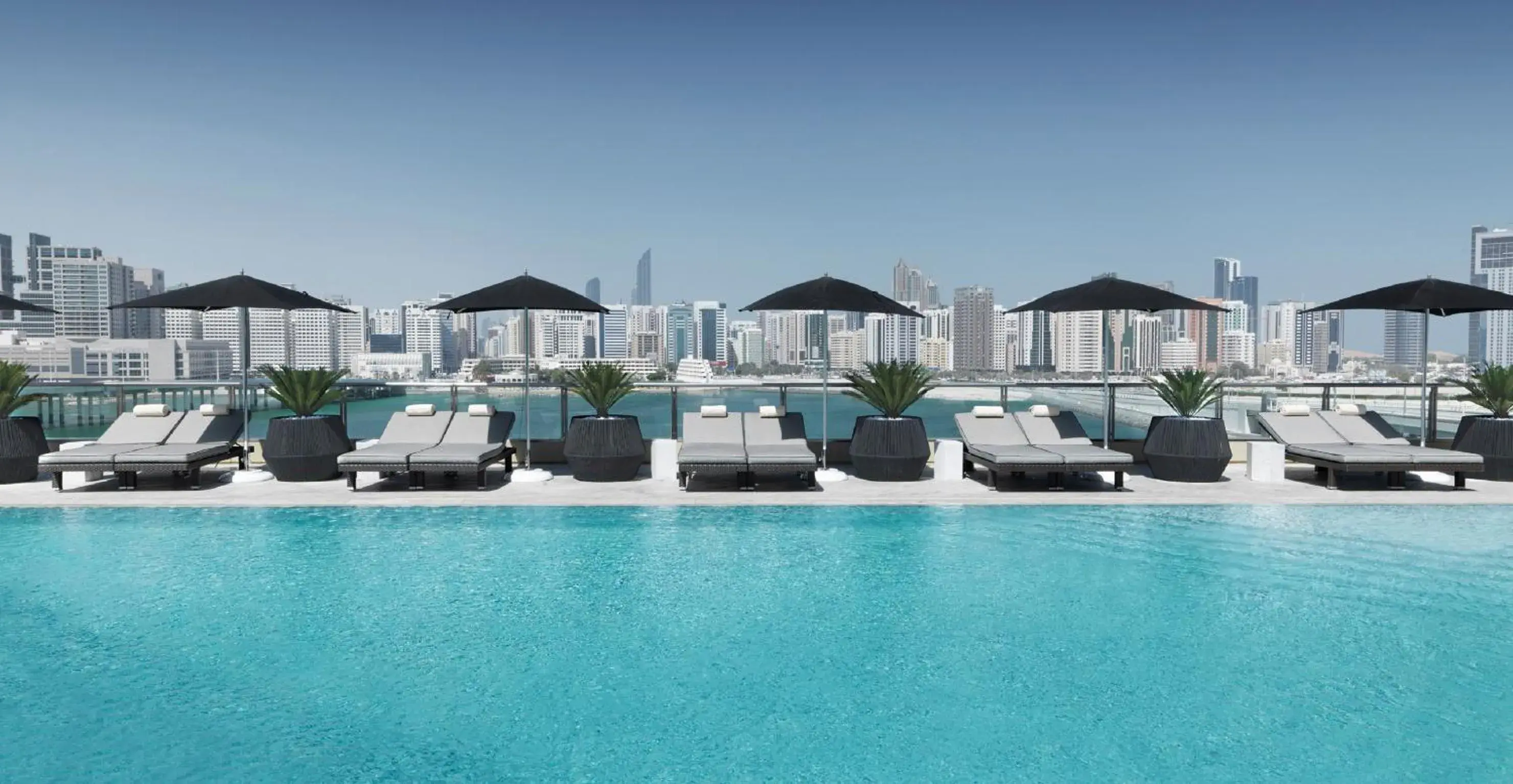 Swimming pool in Four Seasons Hotel Abu Dhabi at Al Maryah Island Swimming pool in Four Seasons Hotel Abu Dhabi at Al Maryah Island