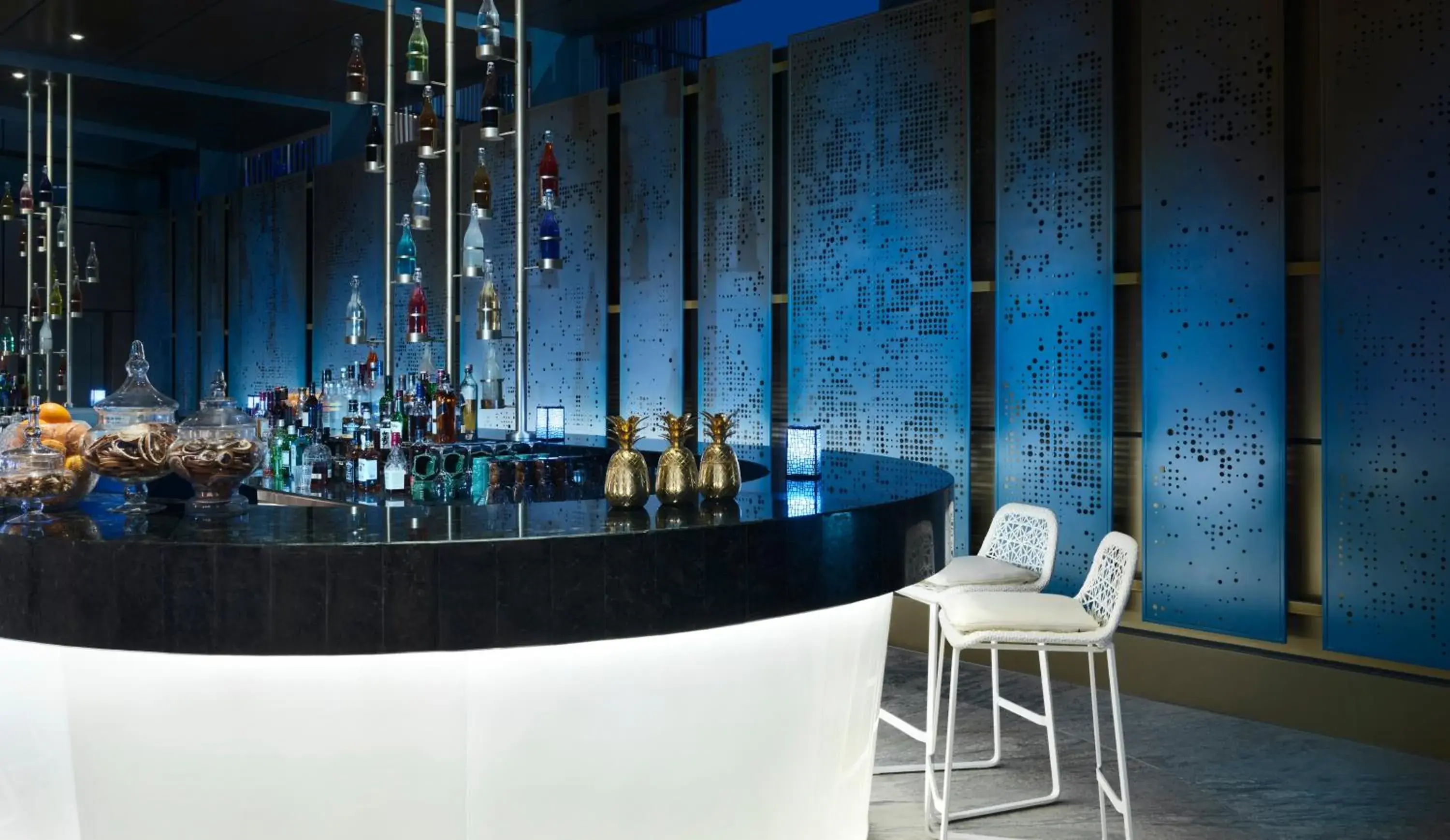 Lounge or bar in Four Seasons Hotel Abu Dhabi at Al Maryah Island Lounge or bar in Four Seasons Hotel Abu Dhabi at Al Maryah Island