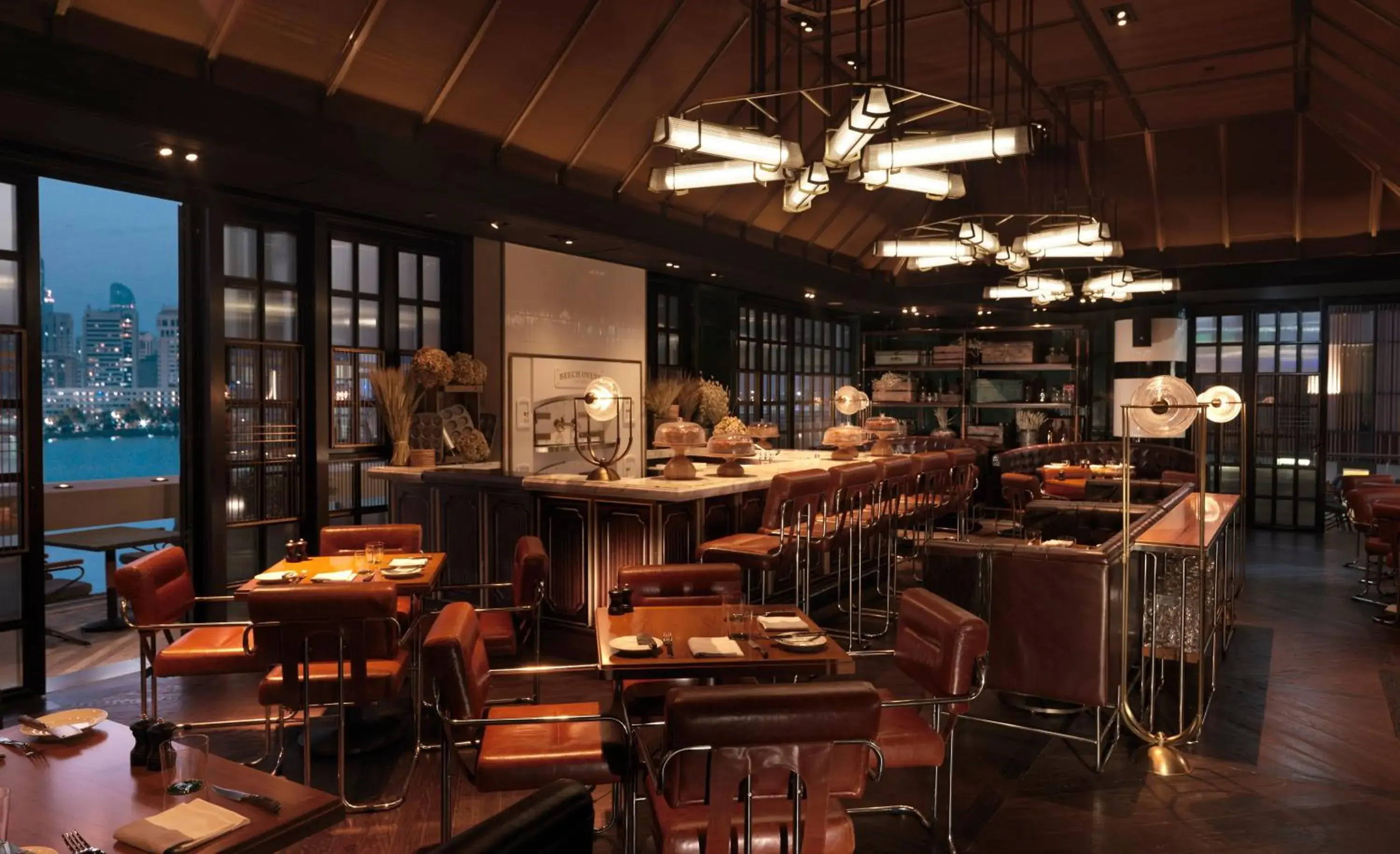 Restaurant/places to eat in Four Seasons Hotel Abu Dhabi at Al Maryah Island Restaurant/places to eat in Four Seasons Hotel Abu Dhabi at Al Maryah Island