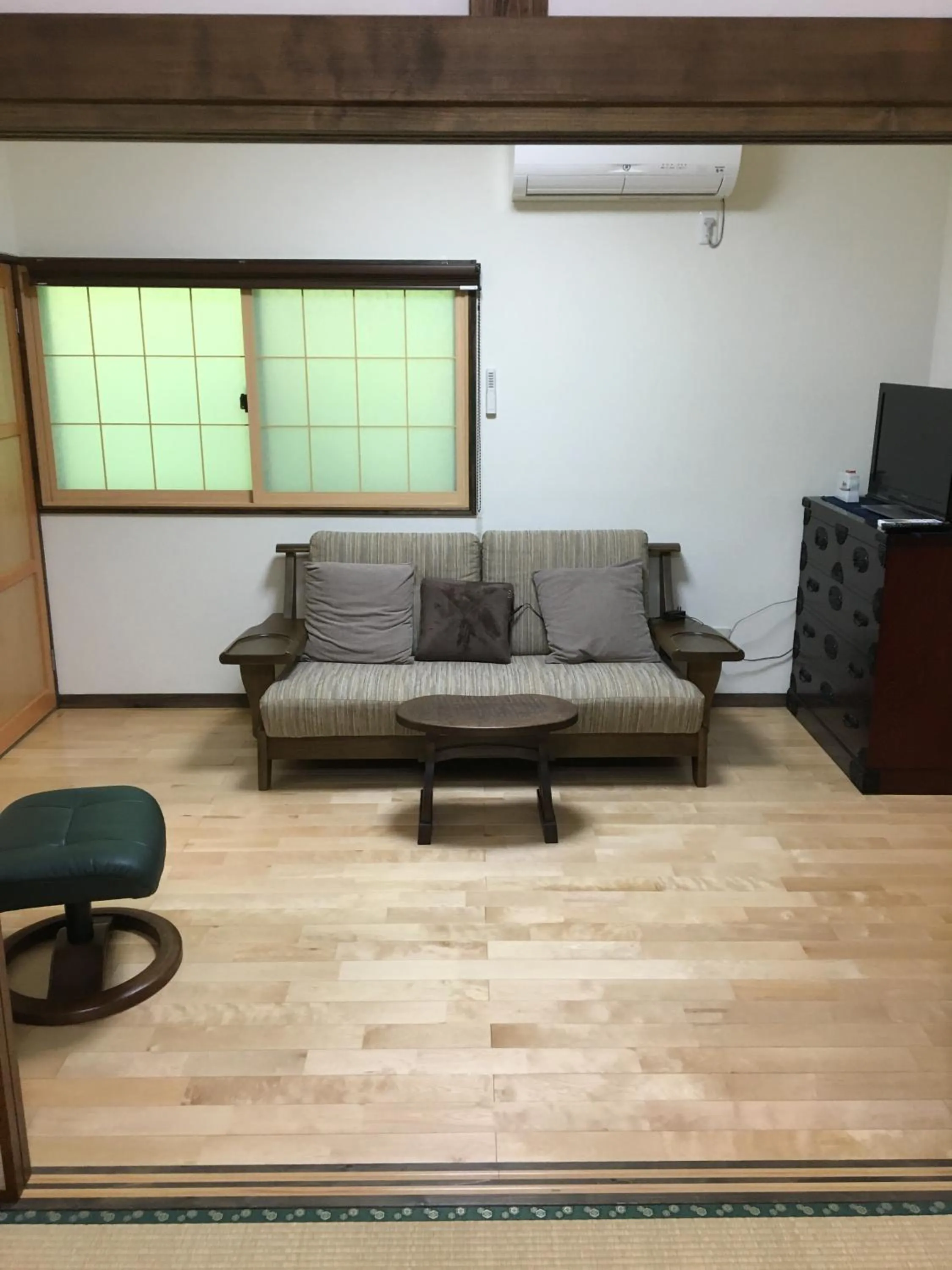 Deluxe Family Room with Shared Bathroom - single occupancy in Anzuan Nishida