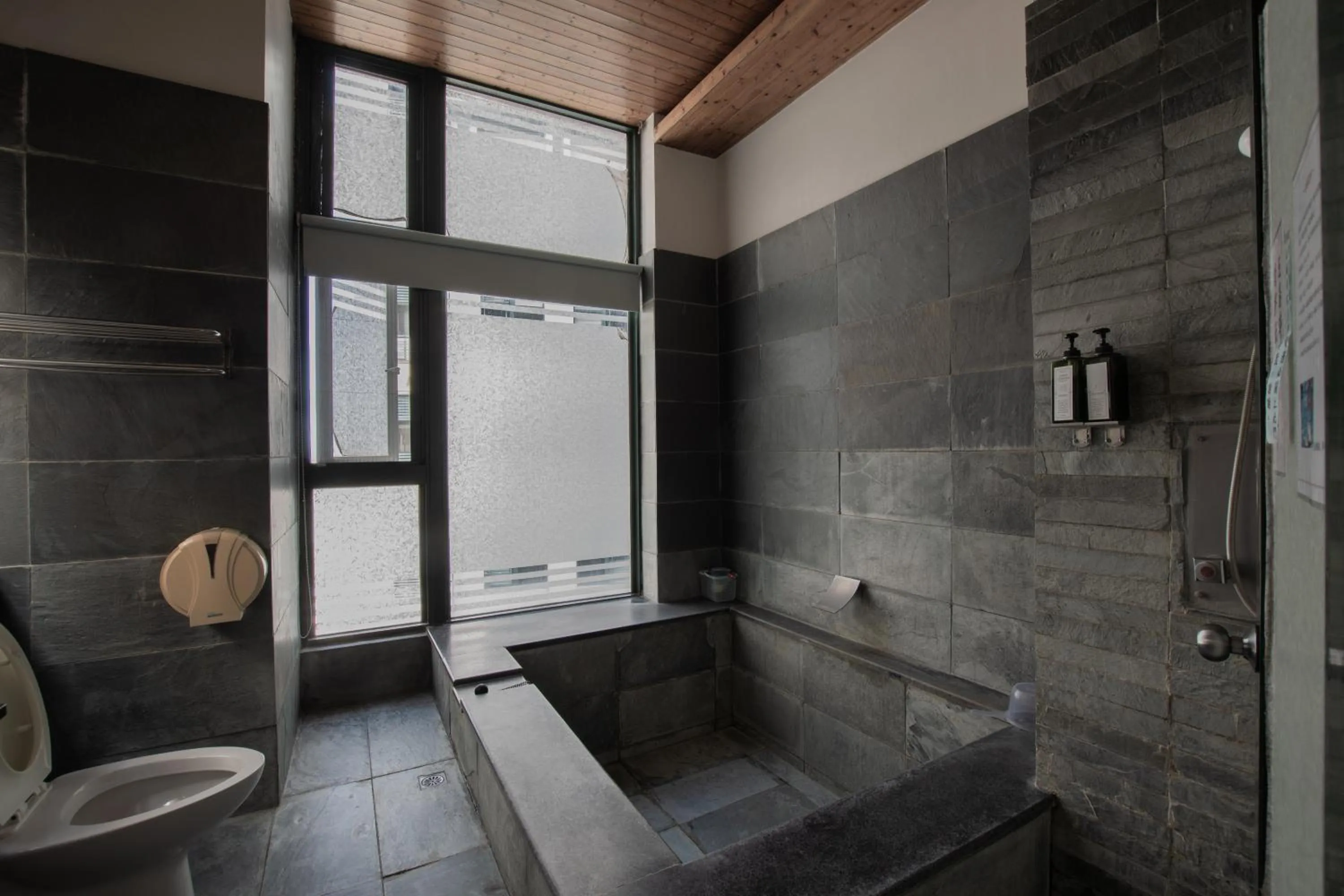 Duoai Mineral Spring