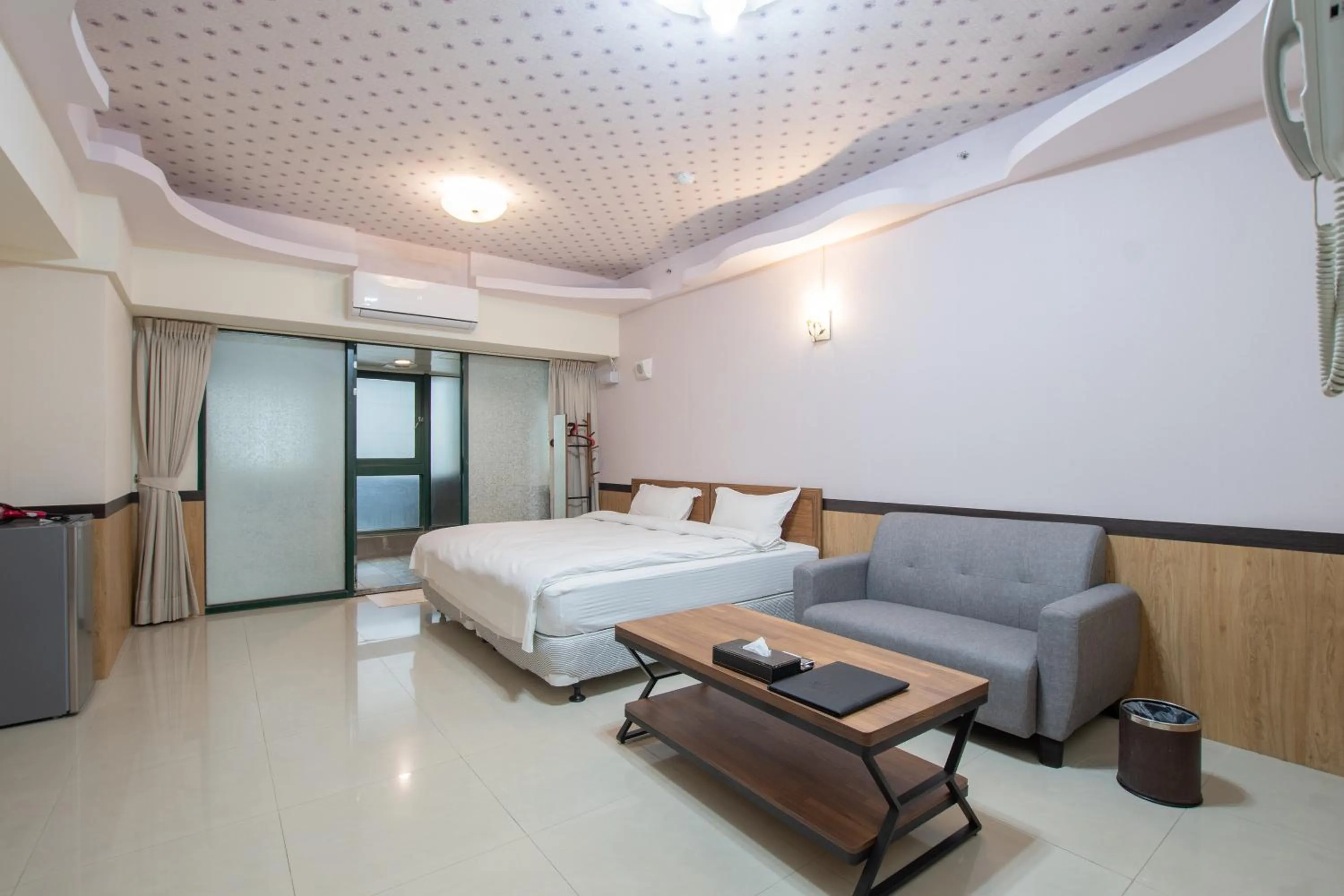 Bed in Duoai Mineral Spring