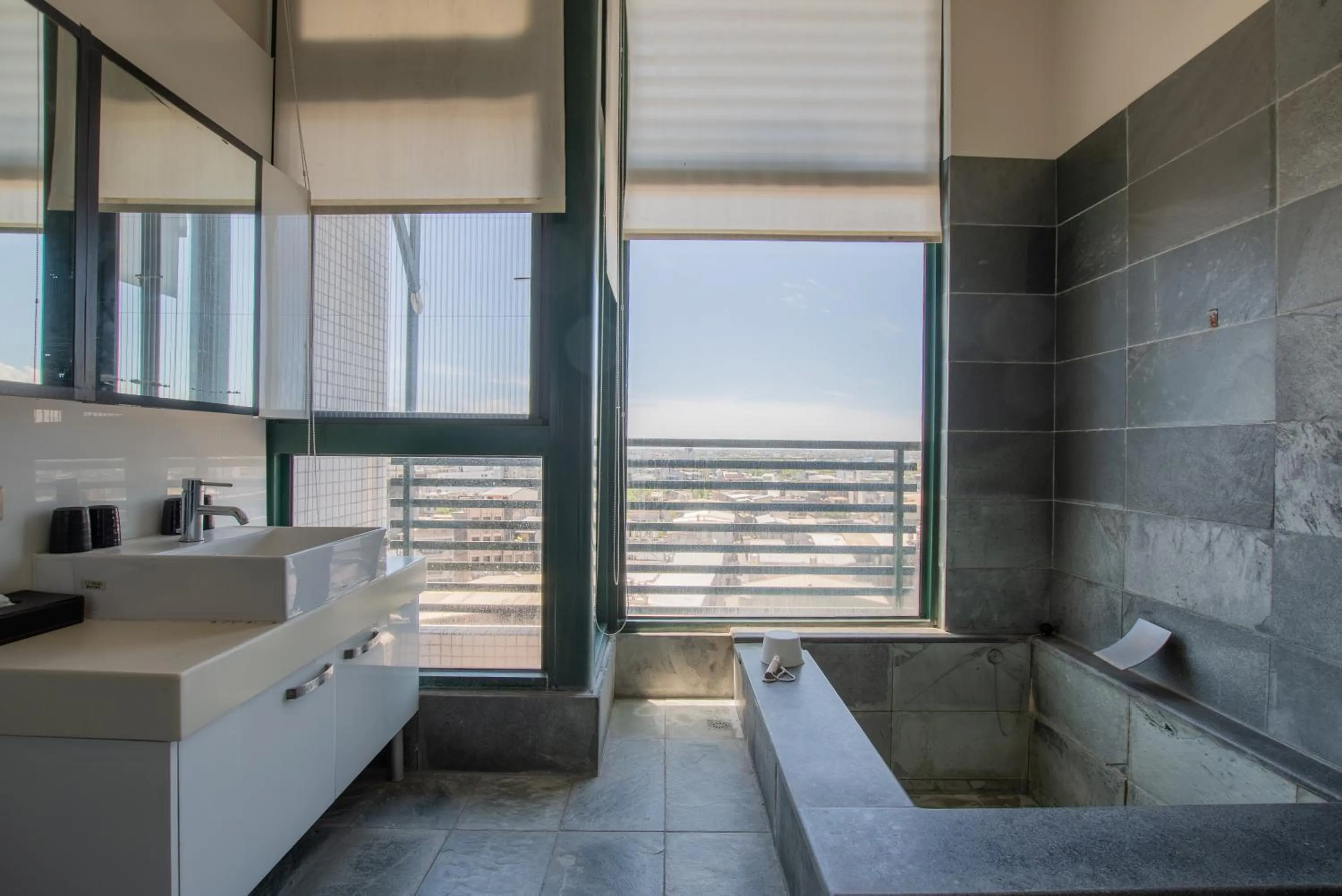 Duoai Mineral Spring