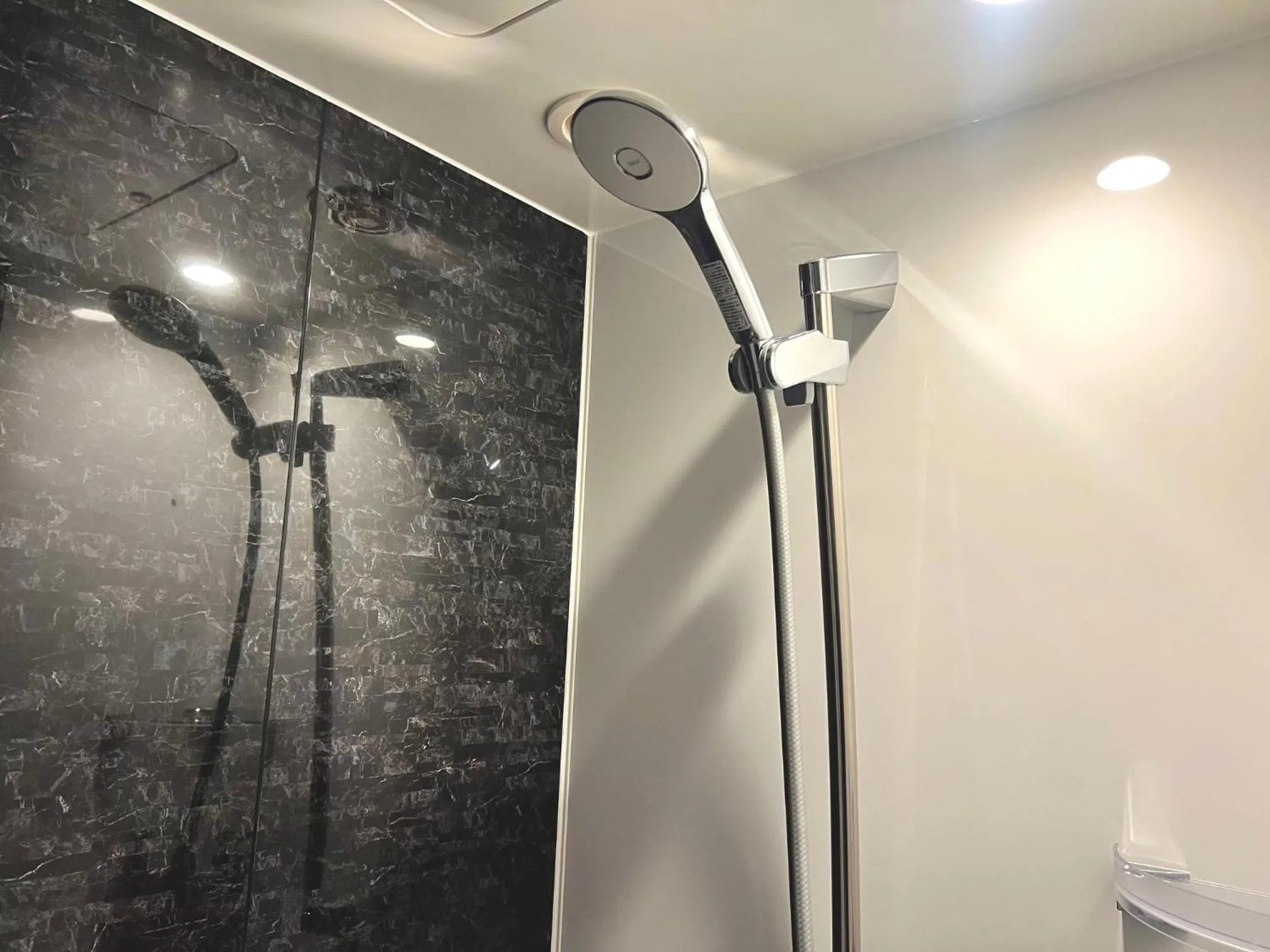 Shower in Hotel Yunomoto