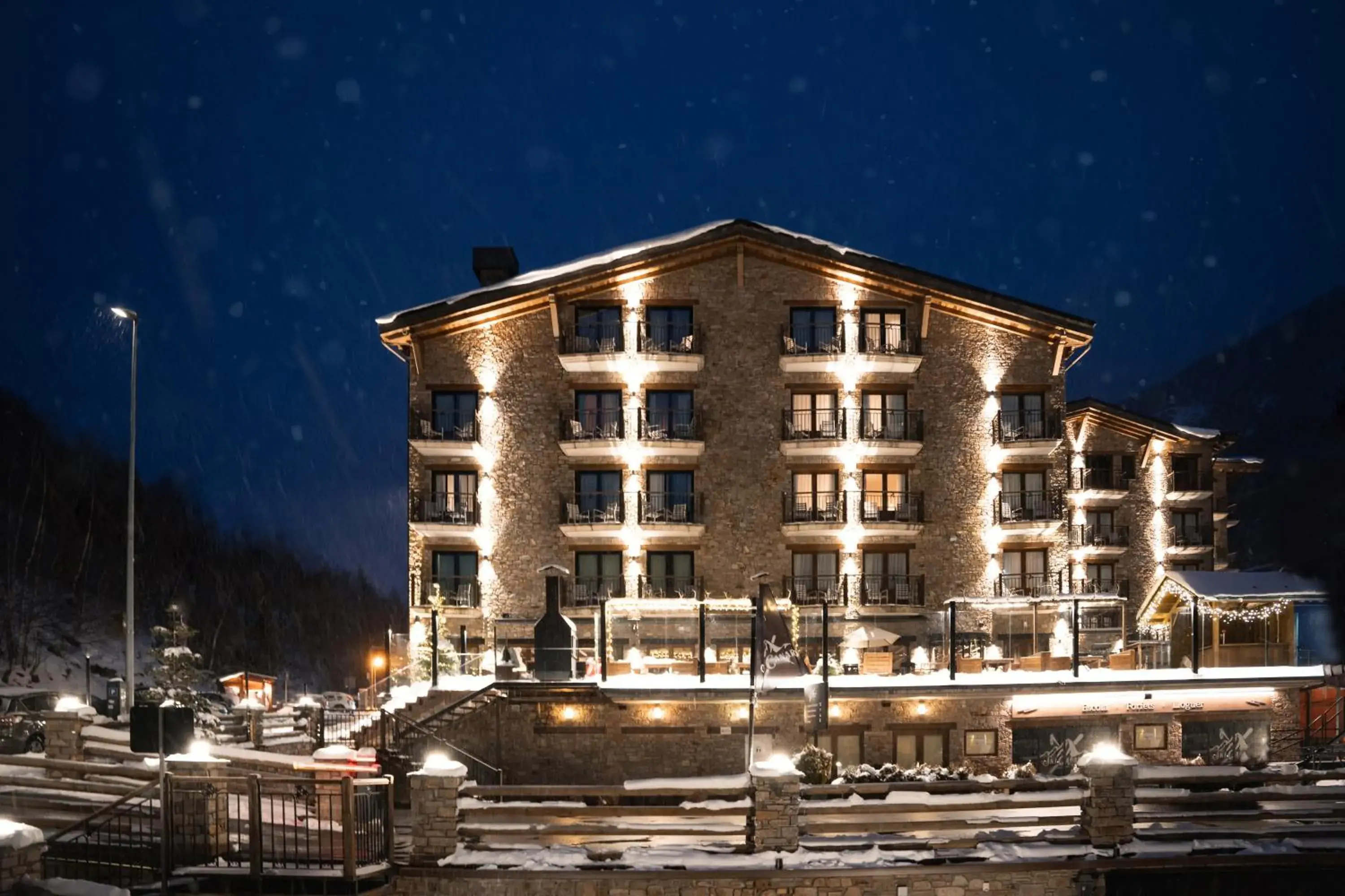 Facade/entrance in Serras Andorra Facade/entrance in Serras Andorra