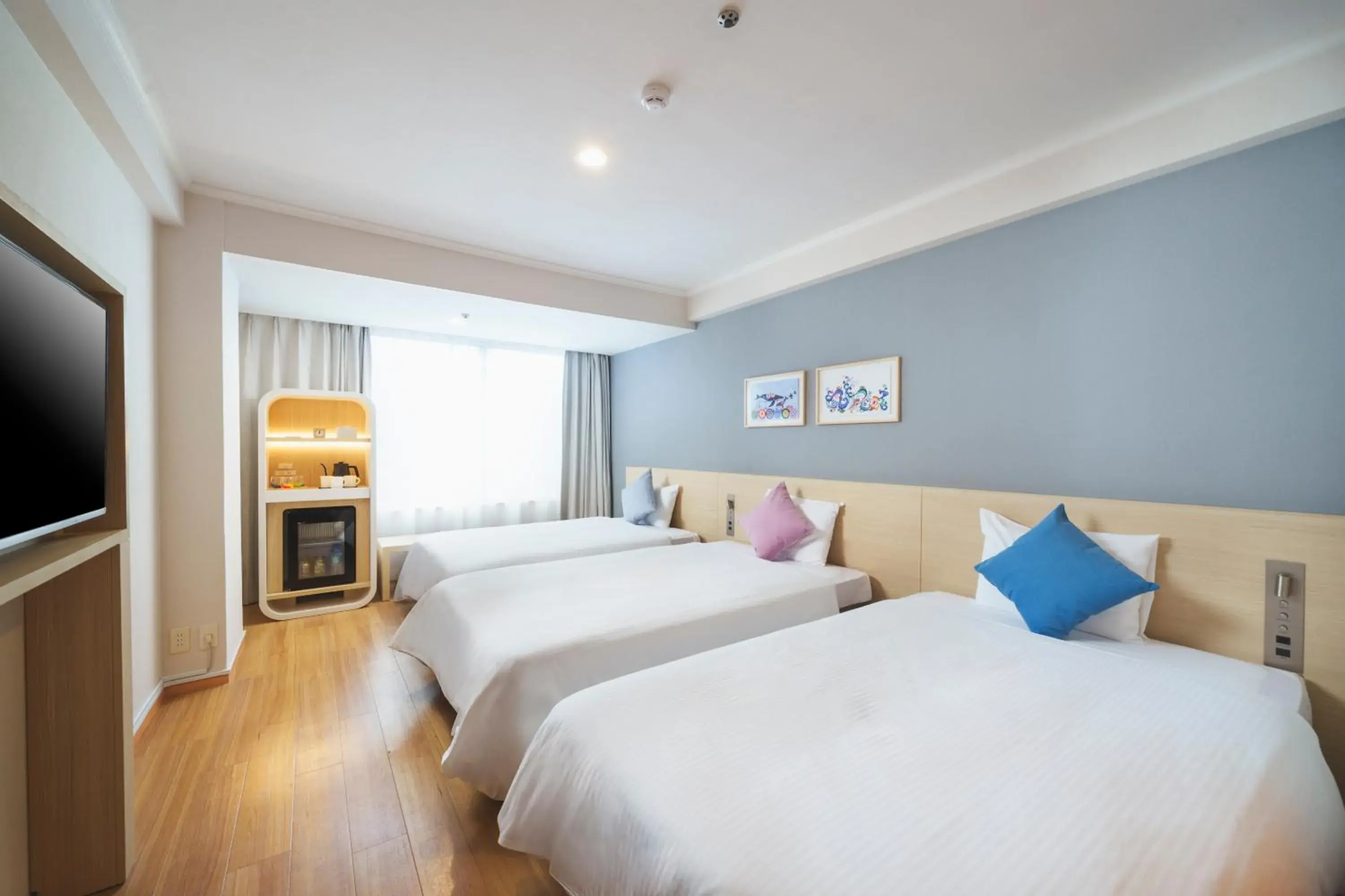 Photo of the whole room, Bed in 琉球オリオンホテル 那覇国際通り Photo of the whole room, Bed in 琉球オリオンホテル 那覇国際通り