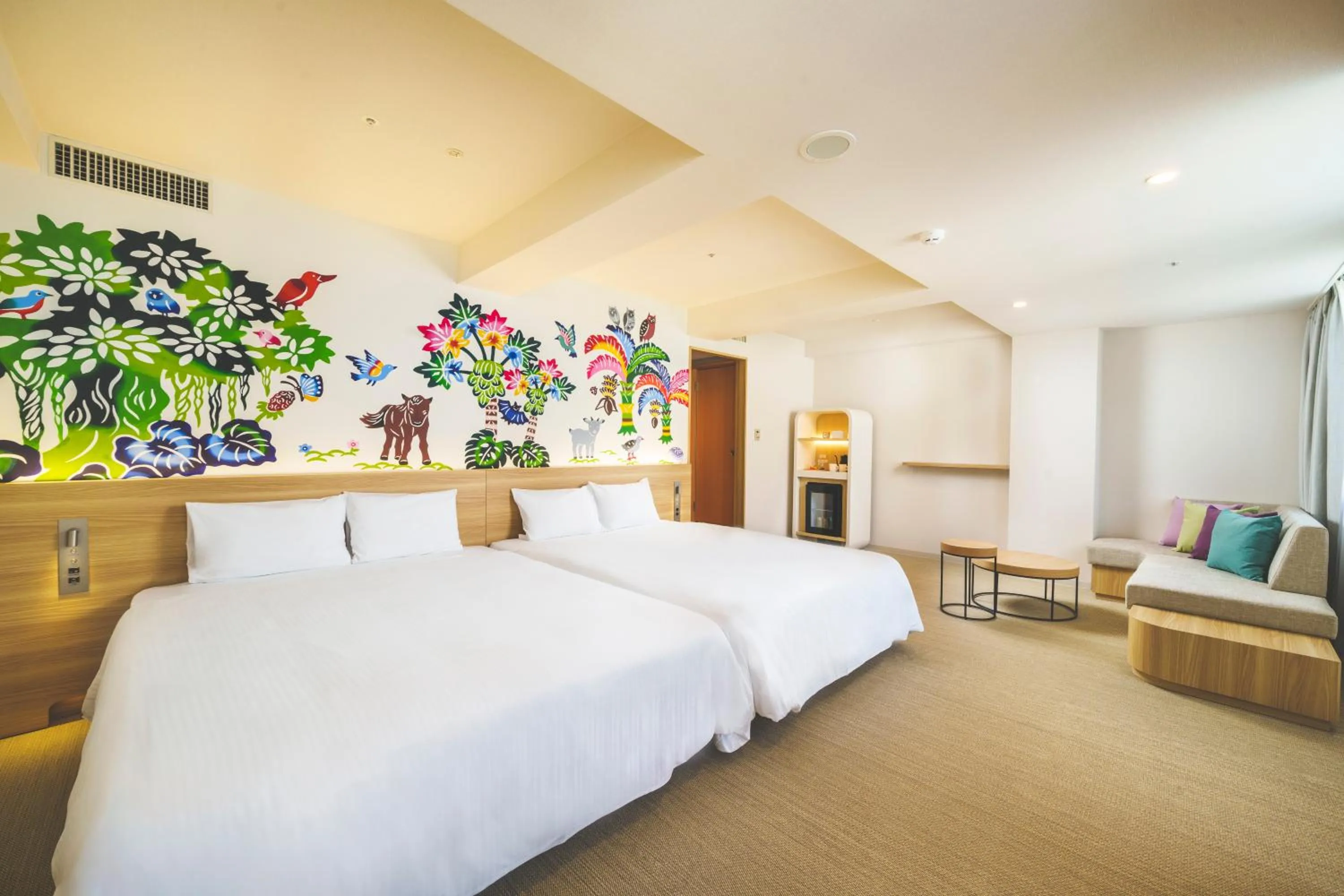 Photo of the whole room, Bed in 琉球オリオンホテル 那覇国際通り