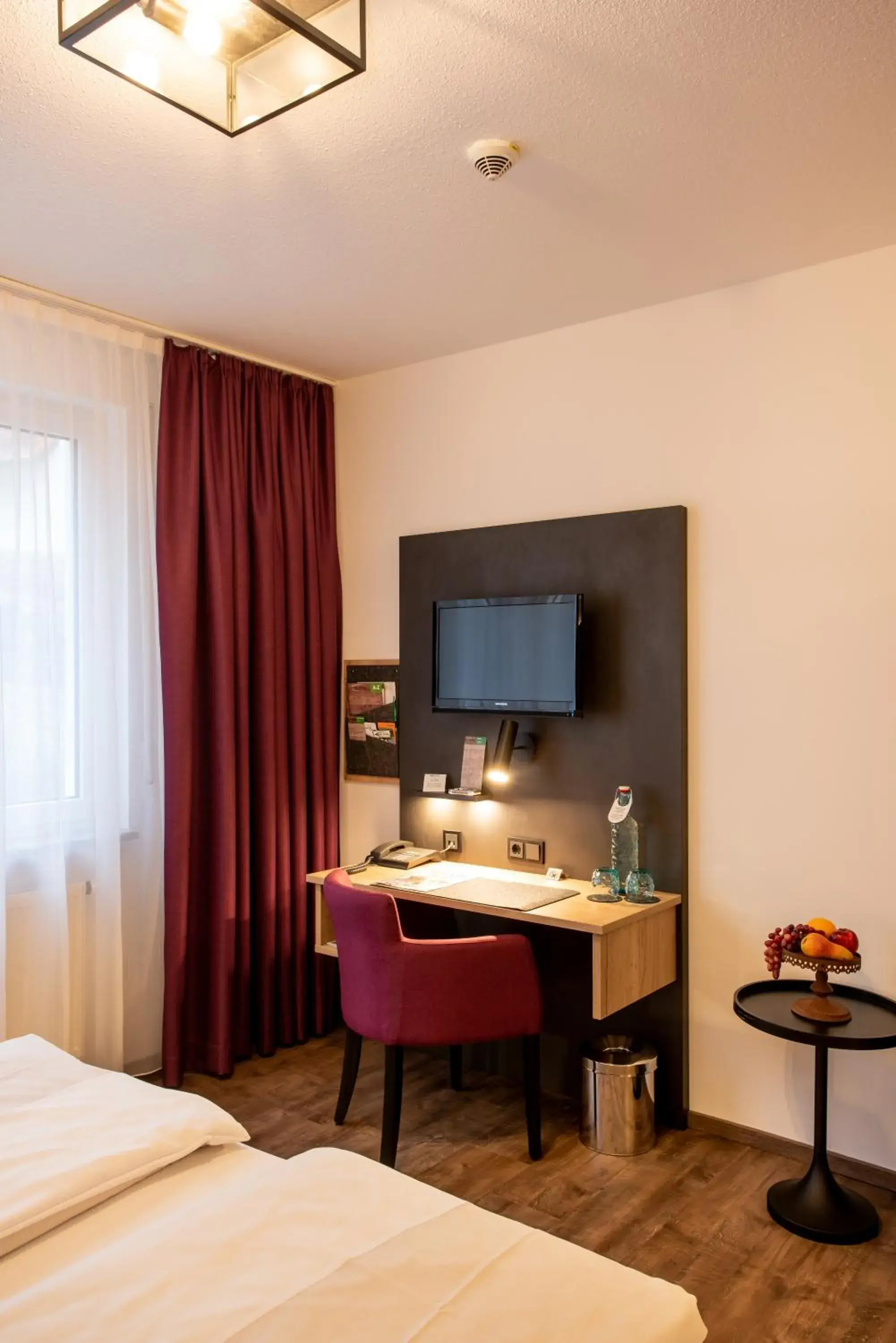 TV and multimedia, Bed in Arcus Hotel München Messe TV and multimedia, Bed in Arcus Hotel München Messe