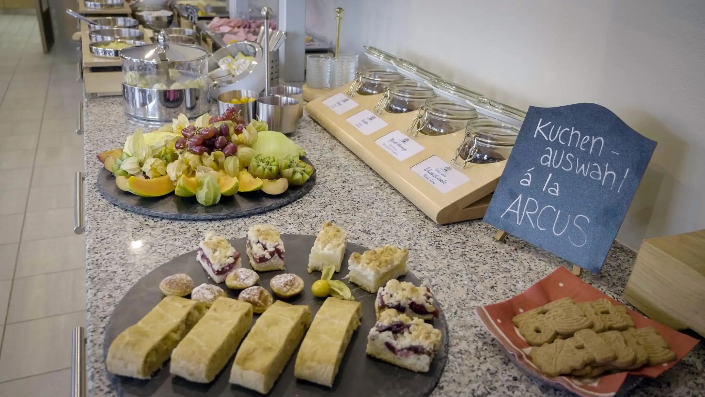 Food and drinks in Arcus Hotel München Messe Food and drinks in Arcus Hotel München Messe