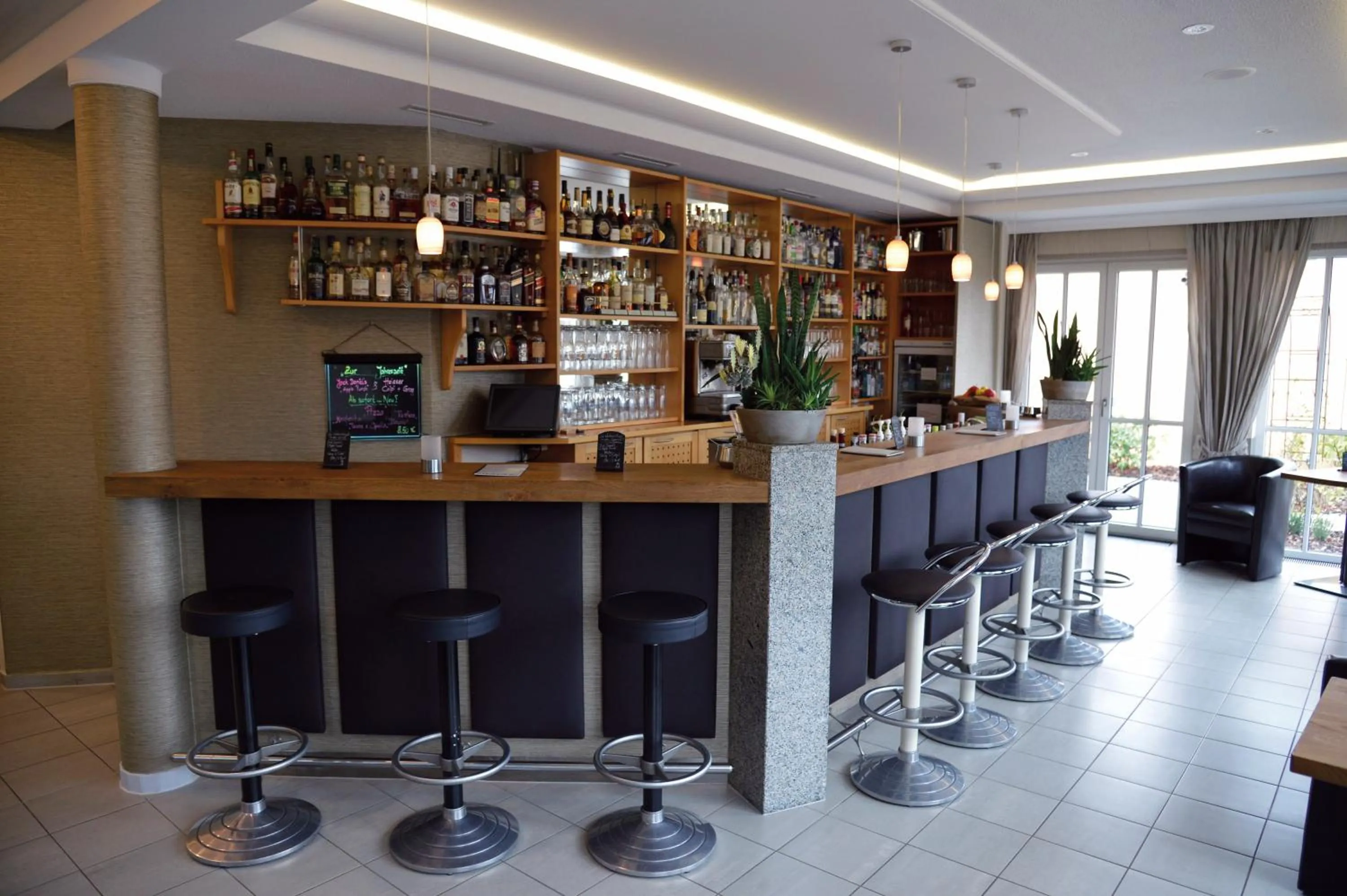 Lounge or bar in Arcus Hotel München Messe