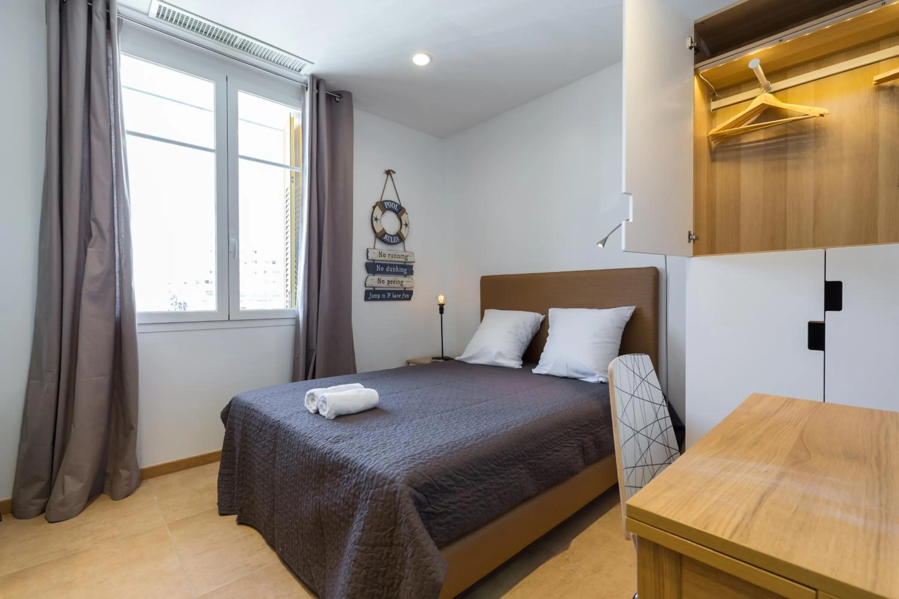 Bedroom, Bed in Palais Saint Pierre